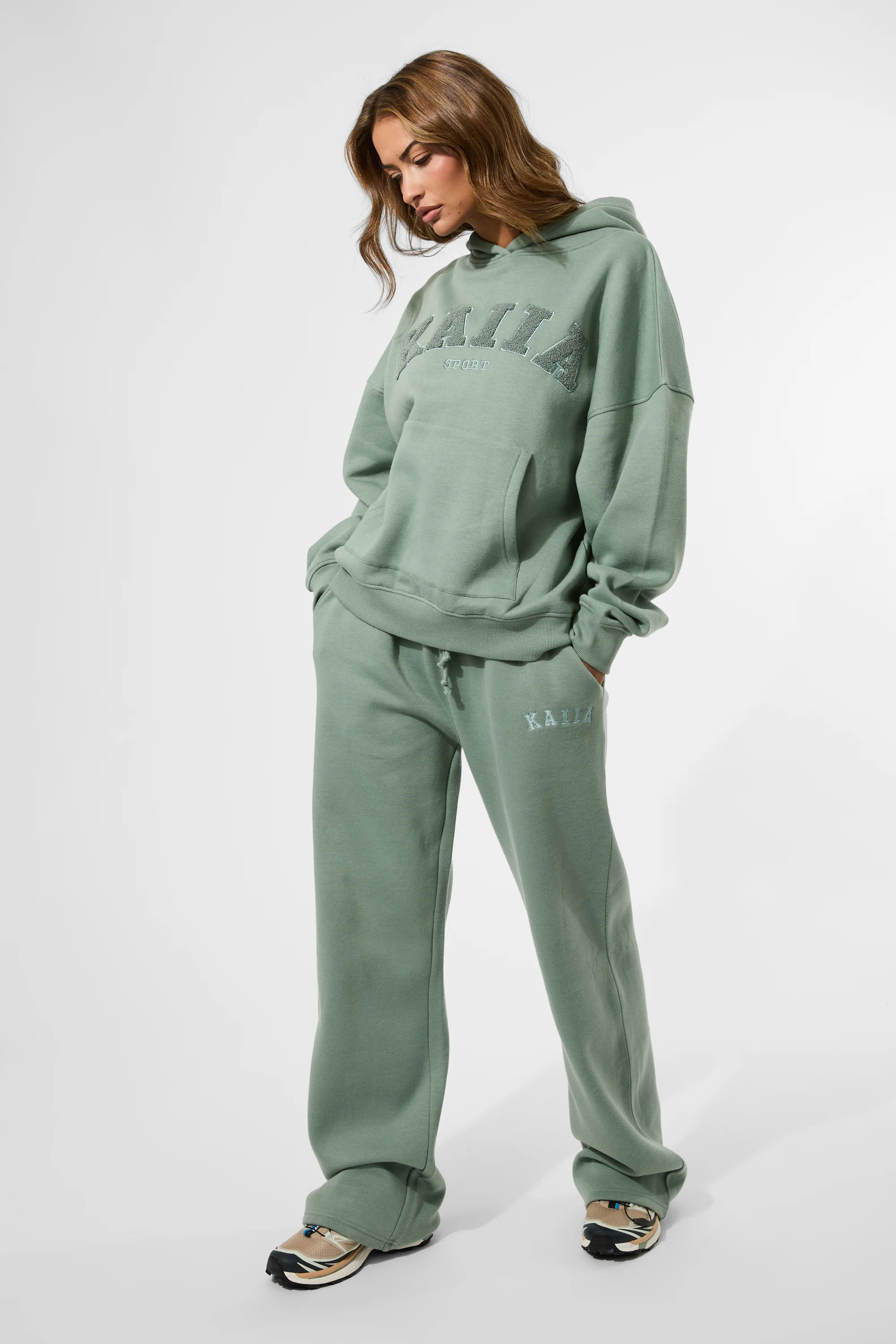 Kaiia Logo Wide Leg Joggers Green Tea - Image 5