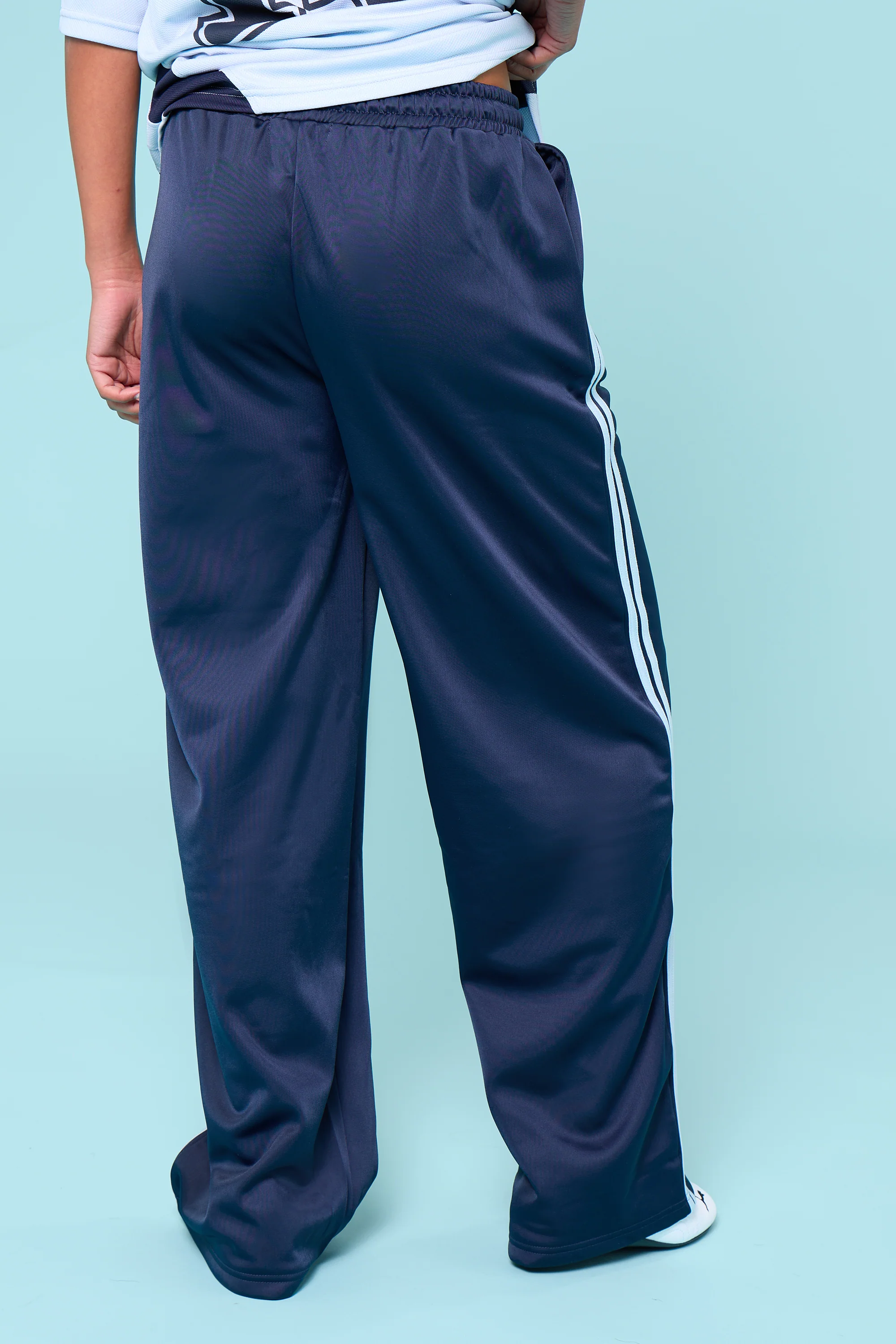 Kaiia Side Stripe Tricot Joggers Navy & Baby Blue - Image 4
