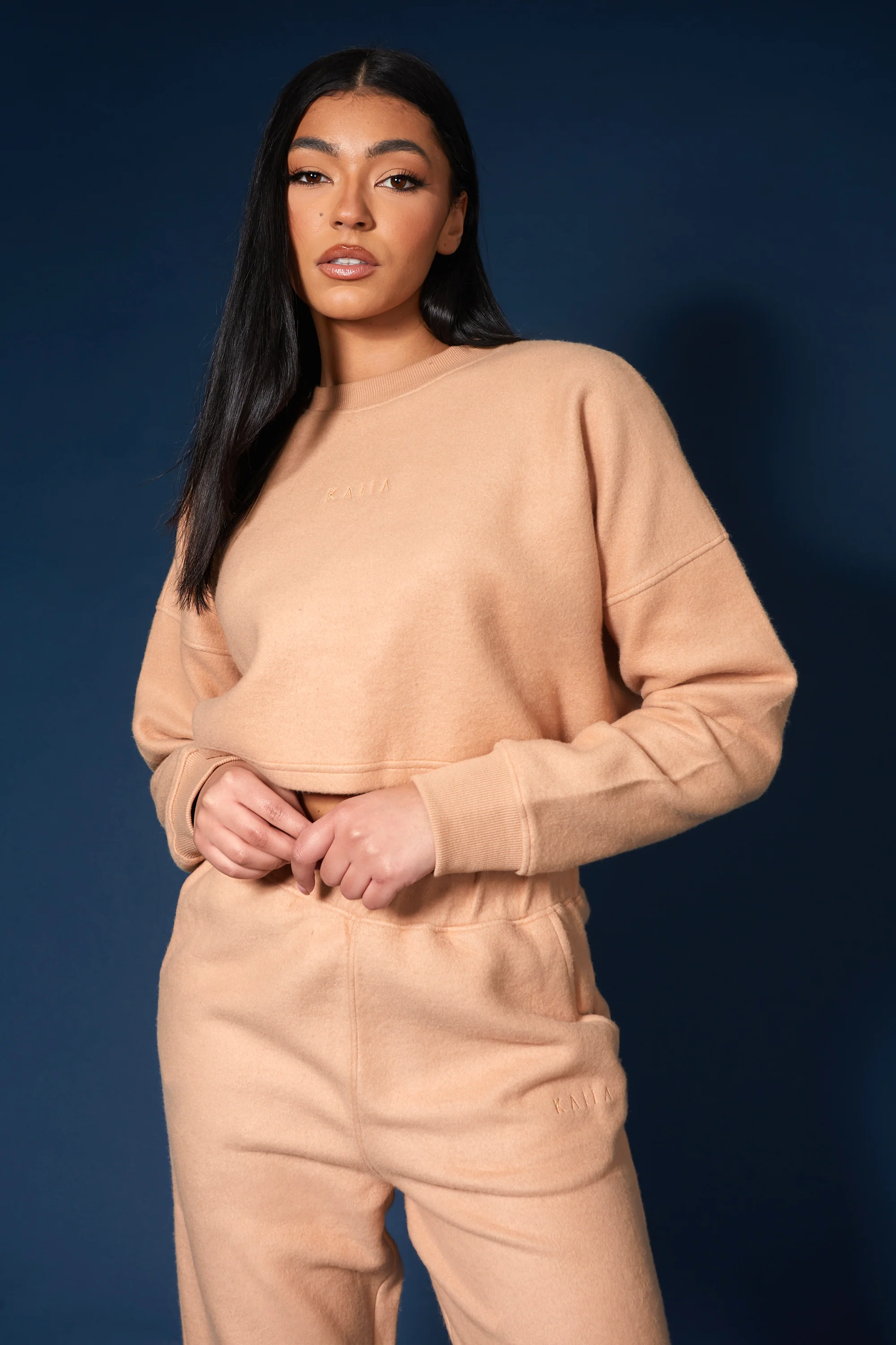 KAIIA FLUFFY CROPPED SWEATSHIRT CAMEL - Image 4