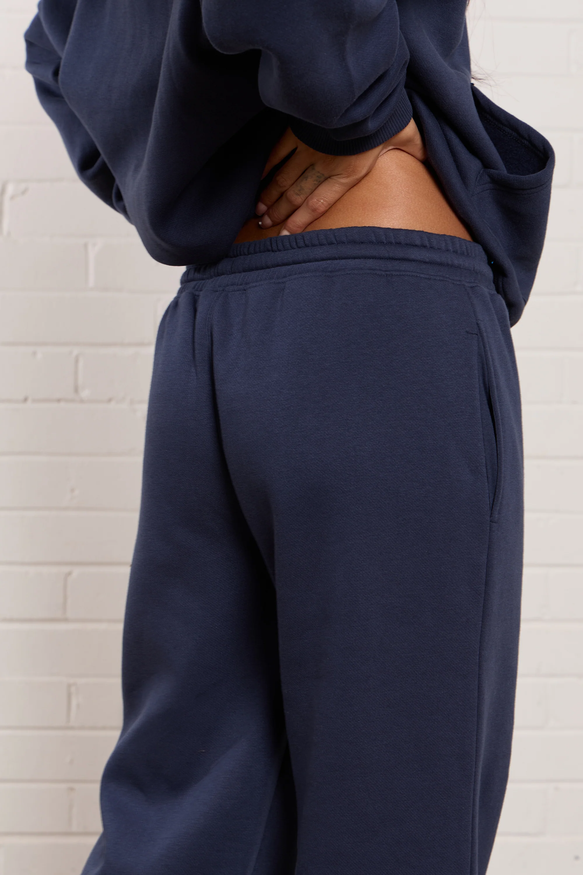 Kaiia Jeans Embroidered Wide Leg Joggers Indigo - Image 4