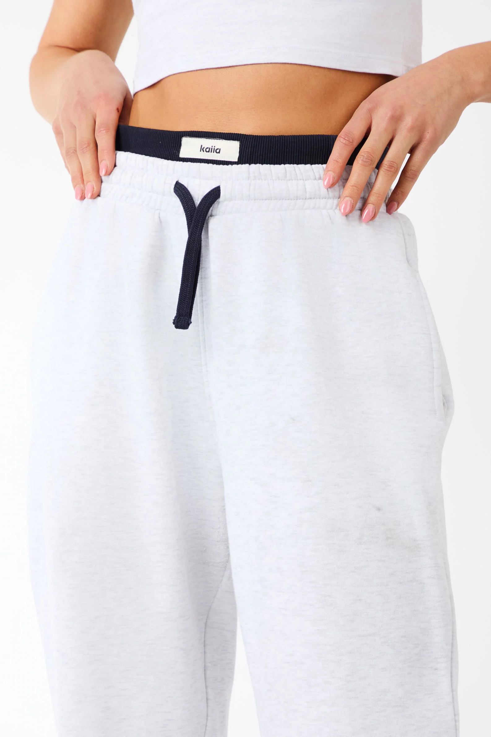 Kaiia Label Logo Exposed Waistband Wide Leg Joggers Light Grey Marl - Image 5