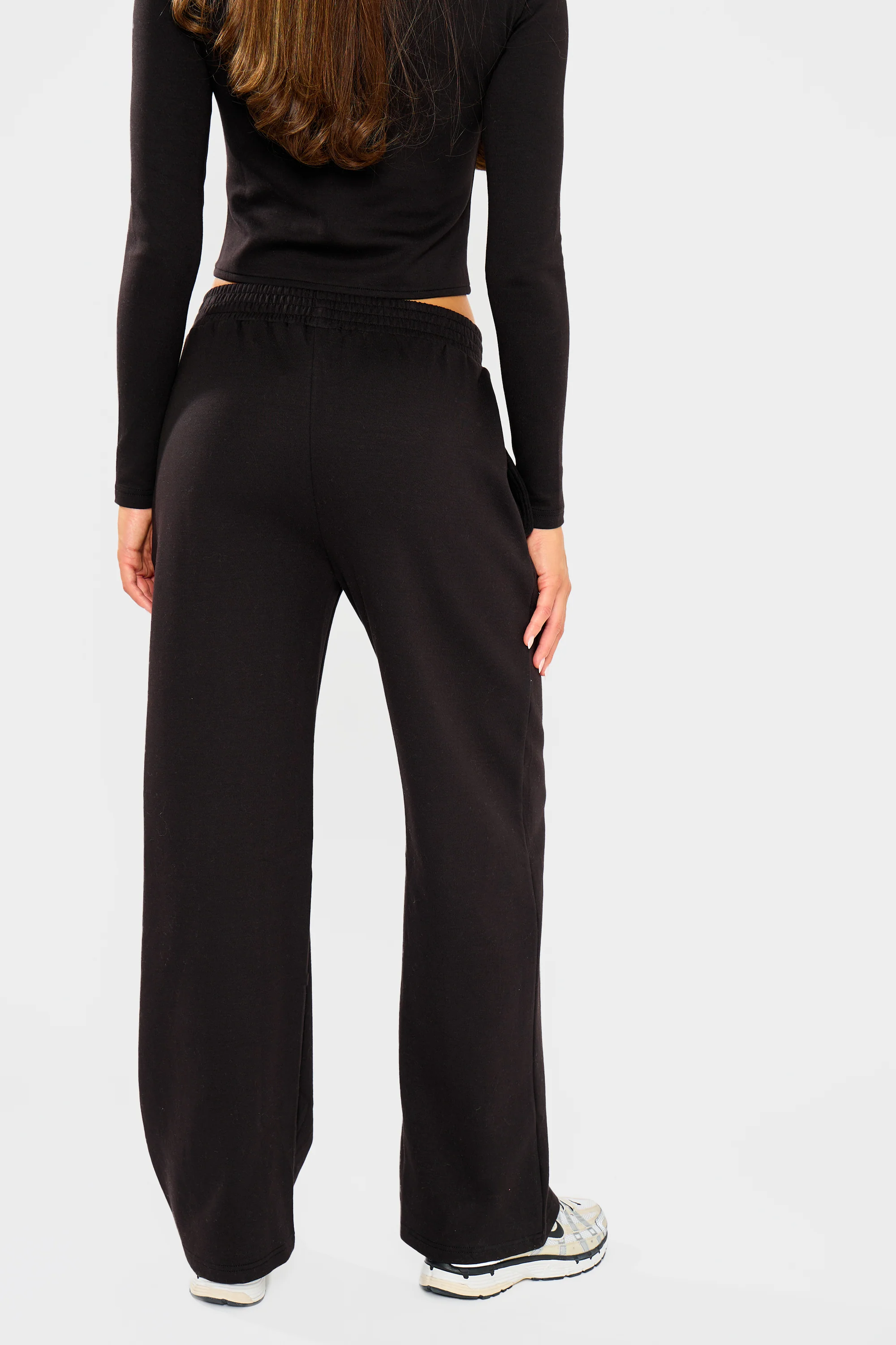 Kaiia Label Logo Premium Interlock Seam Detail Wide Leg Joggers Black - Image 4