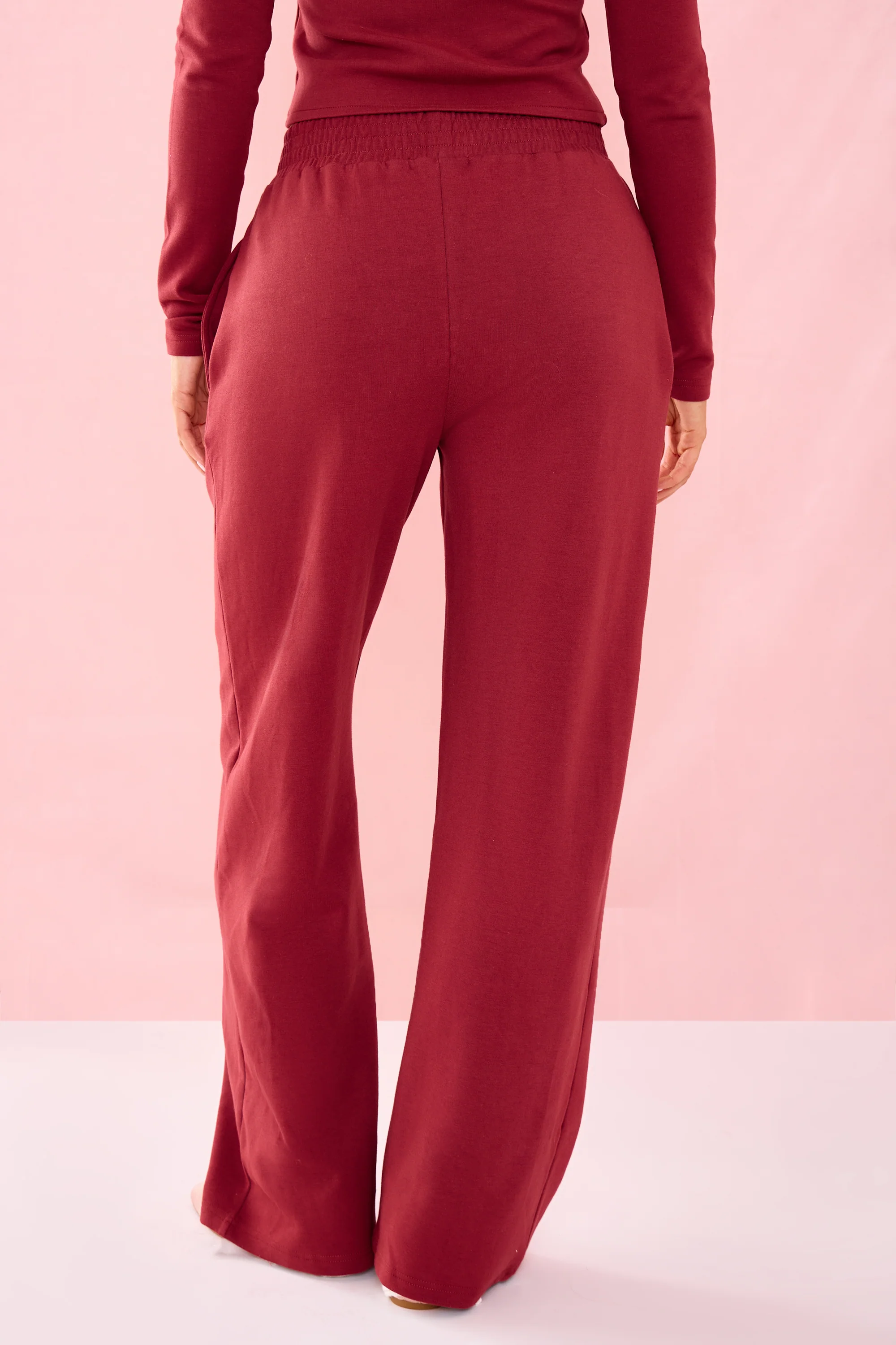 Kaiia Label Logo Premium Interlock Seam Detail Wide Leg Joggers Warm Berry - Image 3