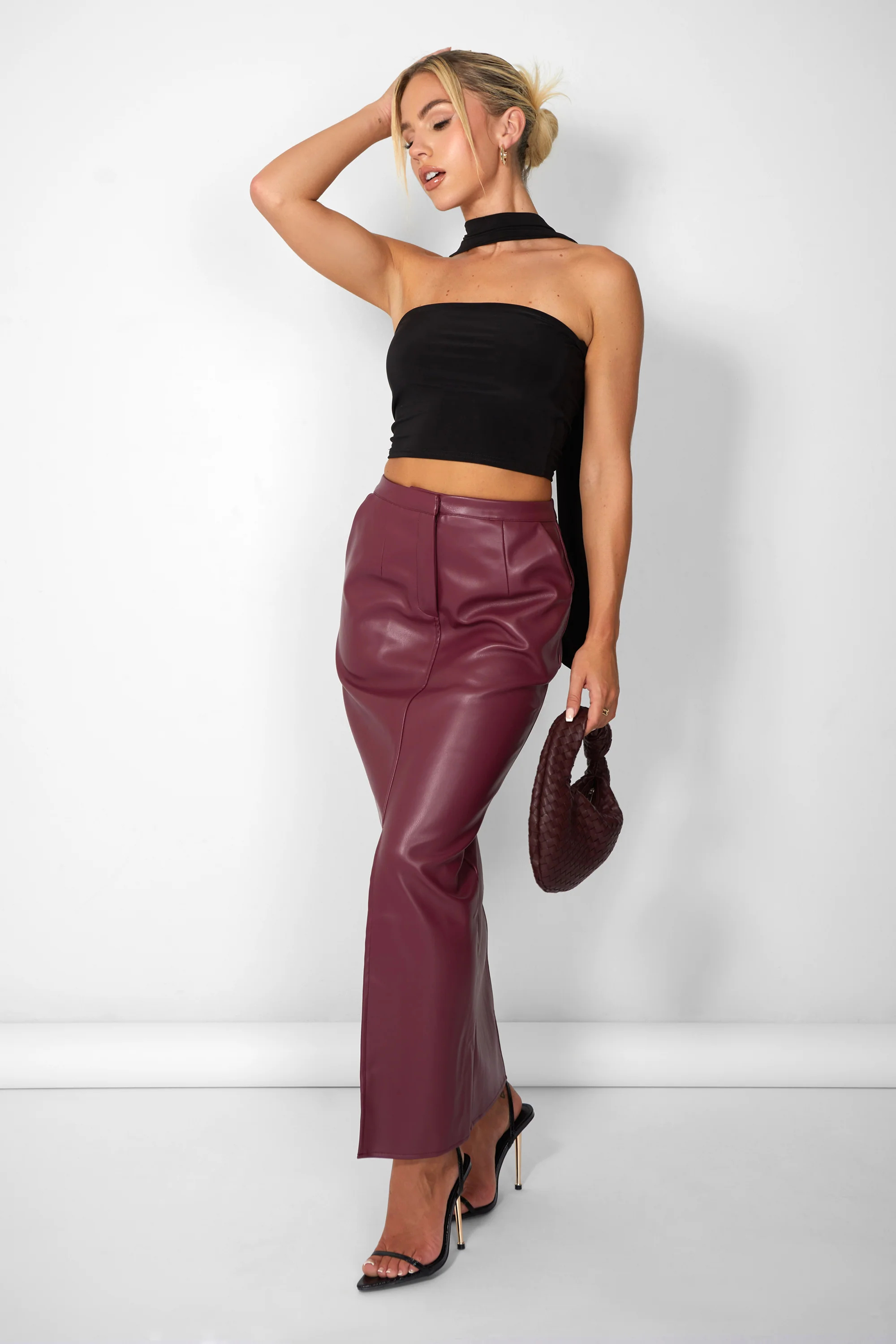 Kaiia Leather Look Maxi Skirt in Burgundy - Image 2