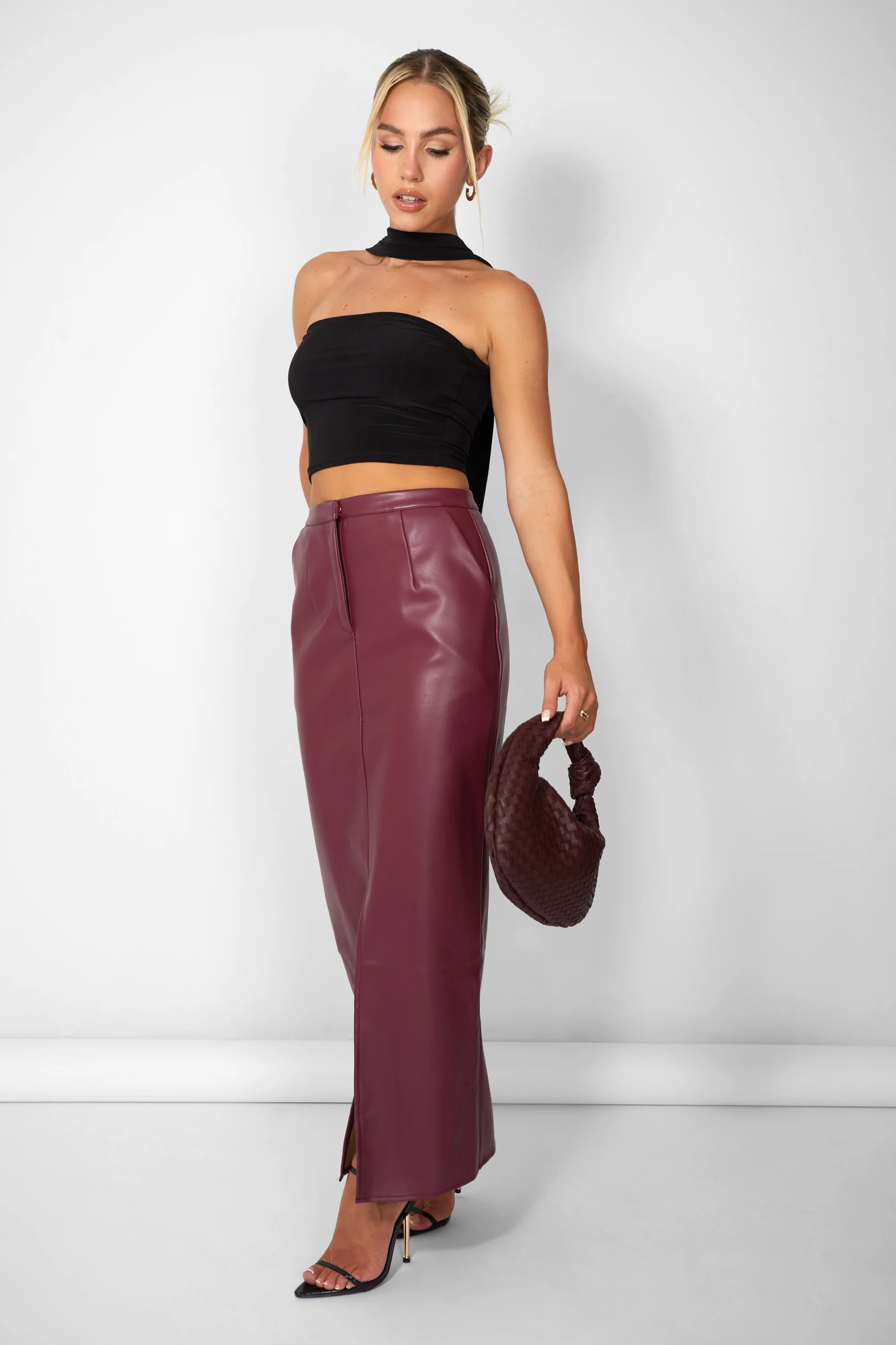 Kaiia Leather Look Maxi Skirt in Burgundy - Image 4