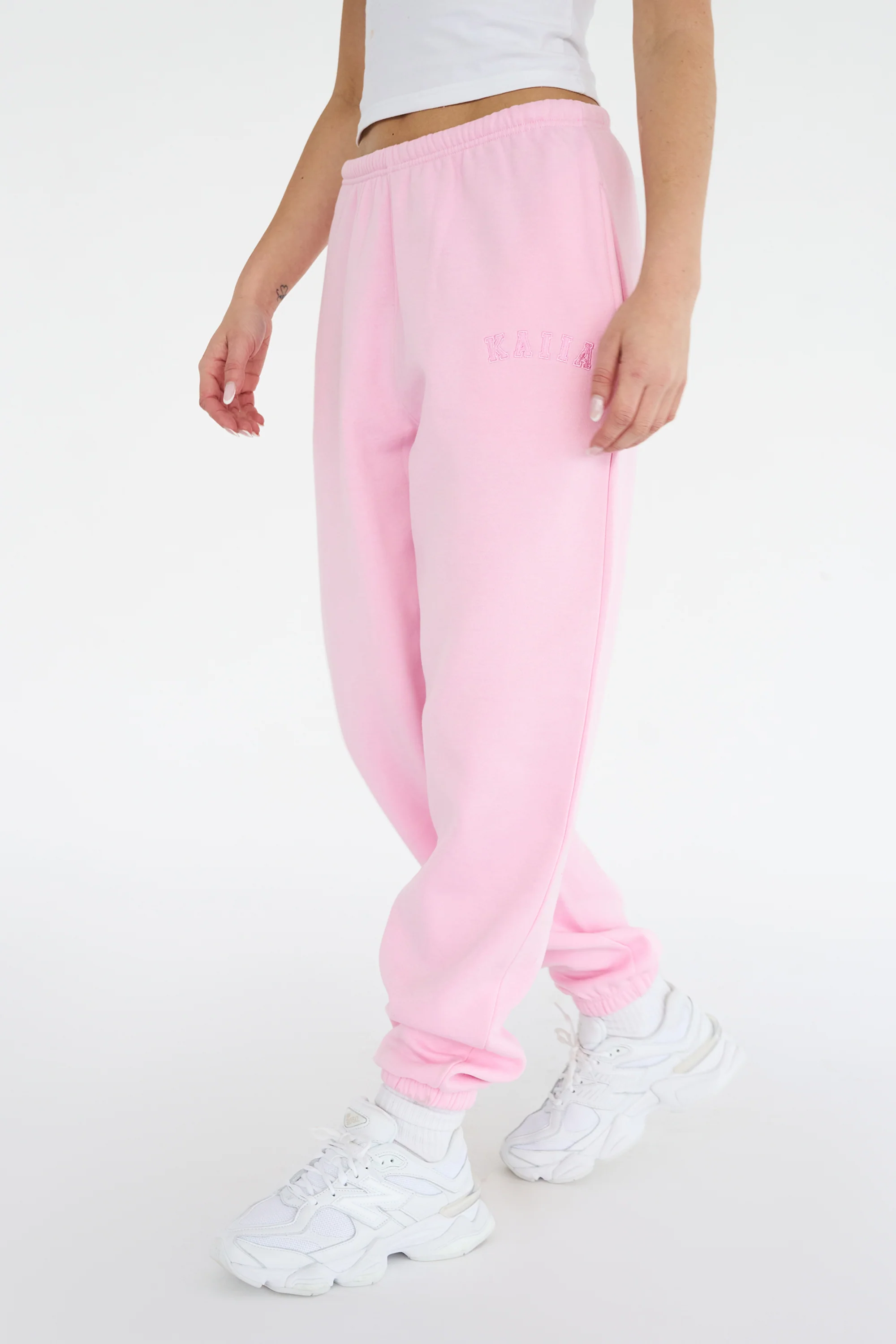 Kaiia Logo Cuffed Joggers Baby Pink - Image 13