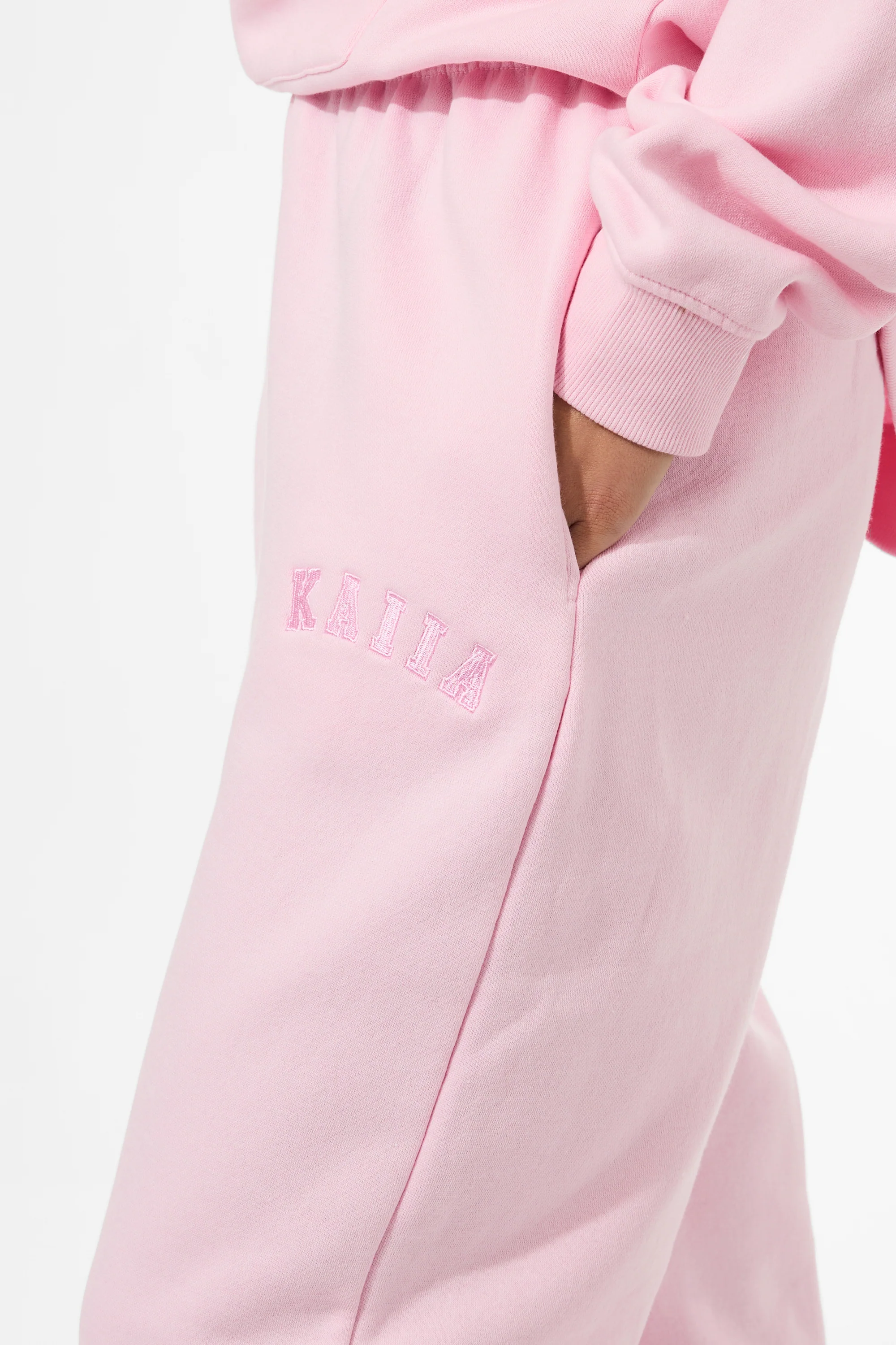 Kaiia Logo Cuffed Joggers Baby Pink - Image 4