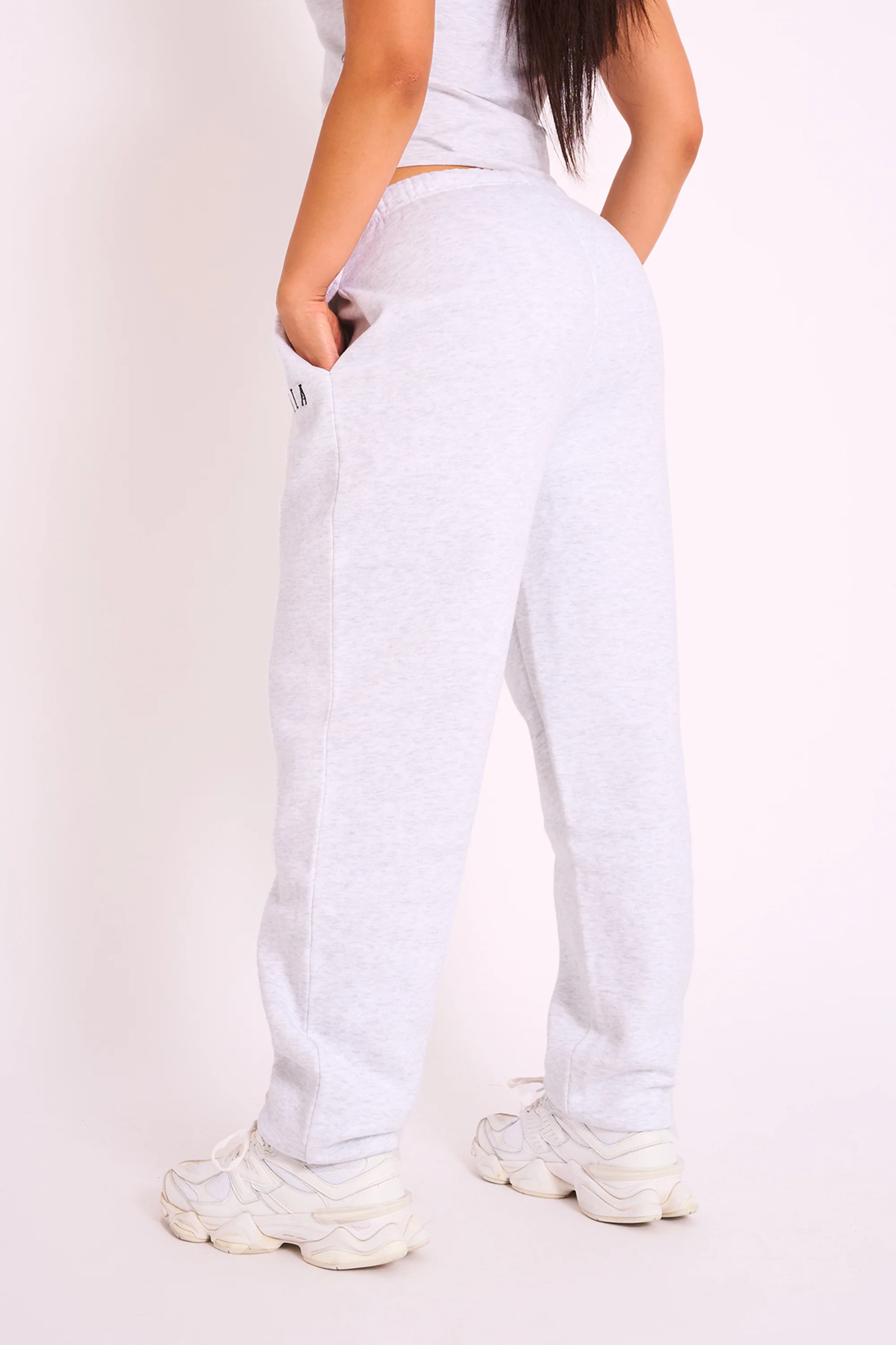 Kaiia Logo Cuffed Joggers Light Grey Marl & Navy - Image 10