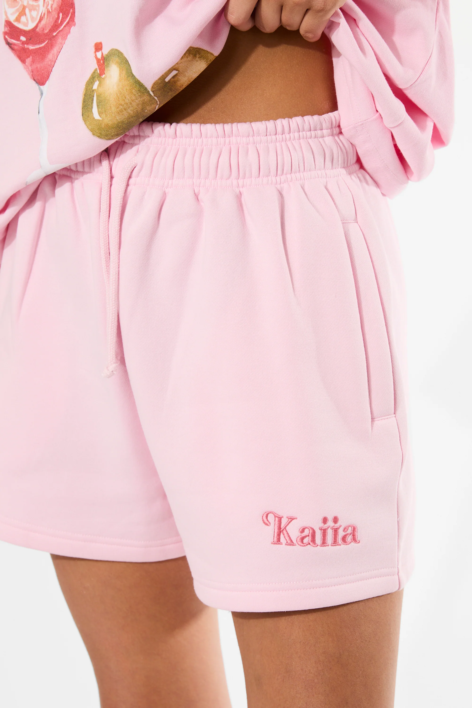 Kaiia Logo Mini Sweat Shorts Baby Pink - Image 6