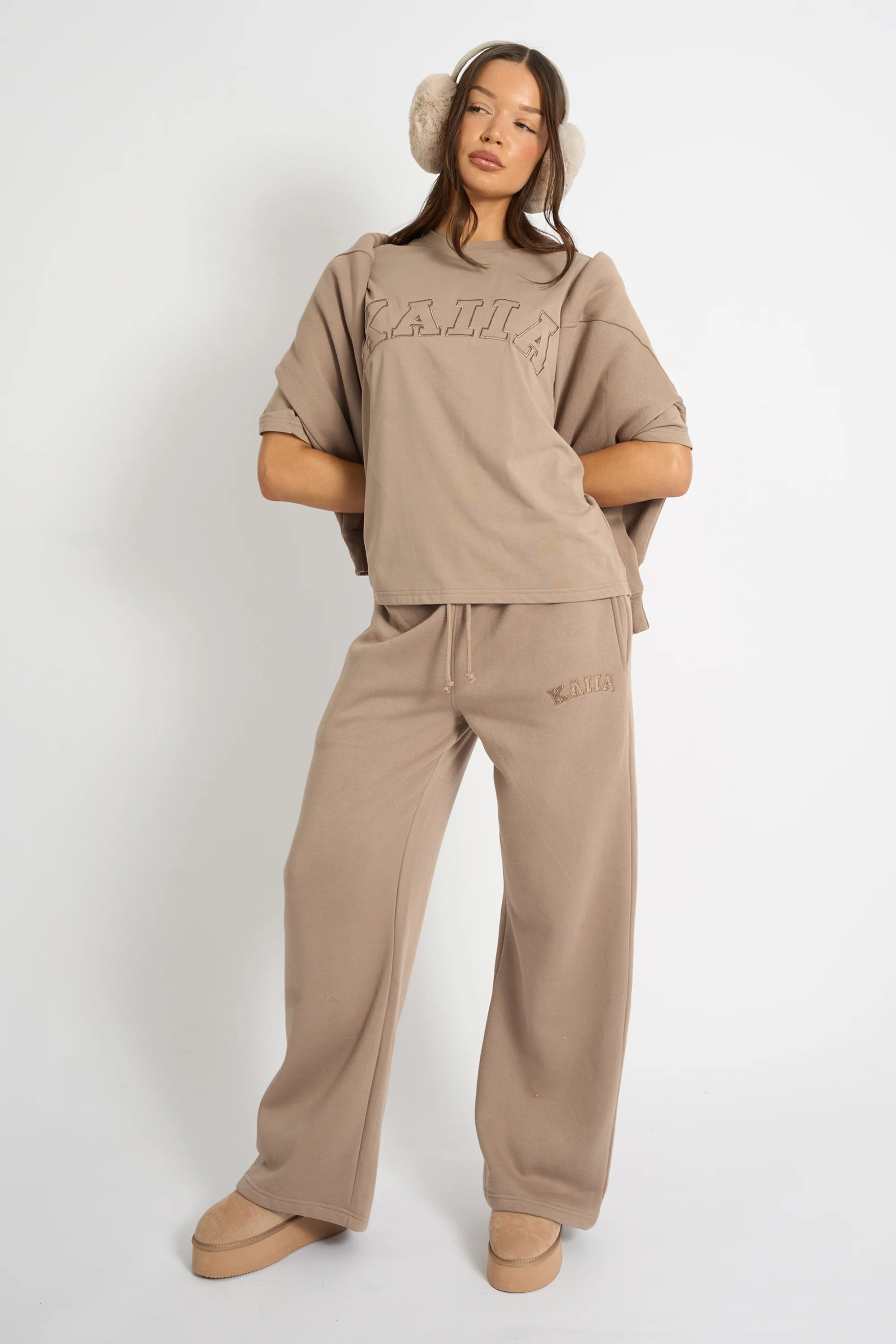 Kaiia Logo Oversized T-Shirt Latte - Image 4