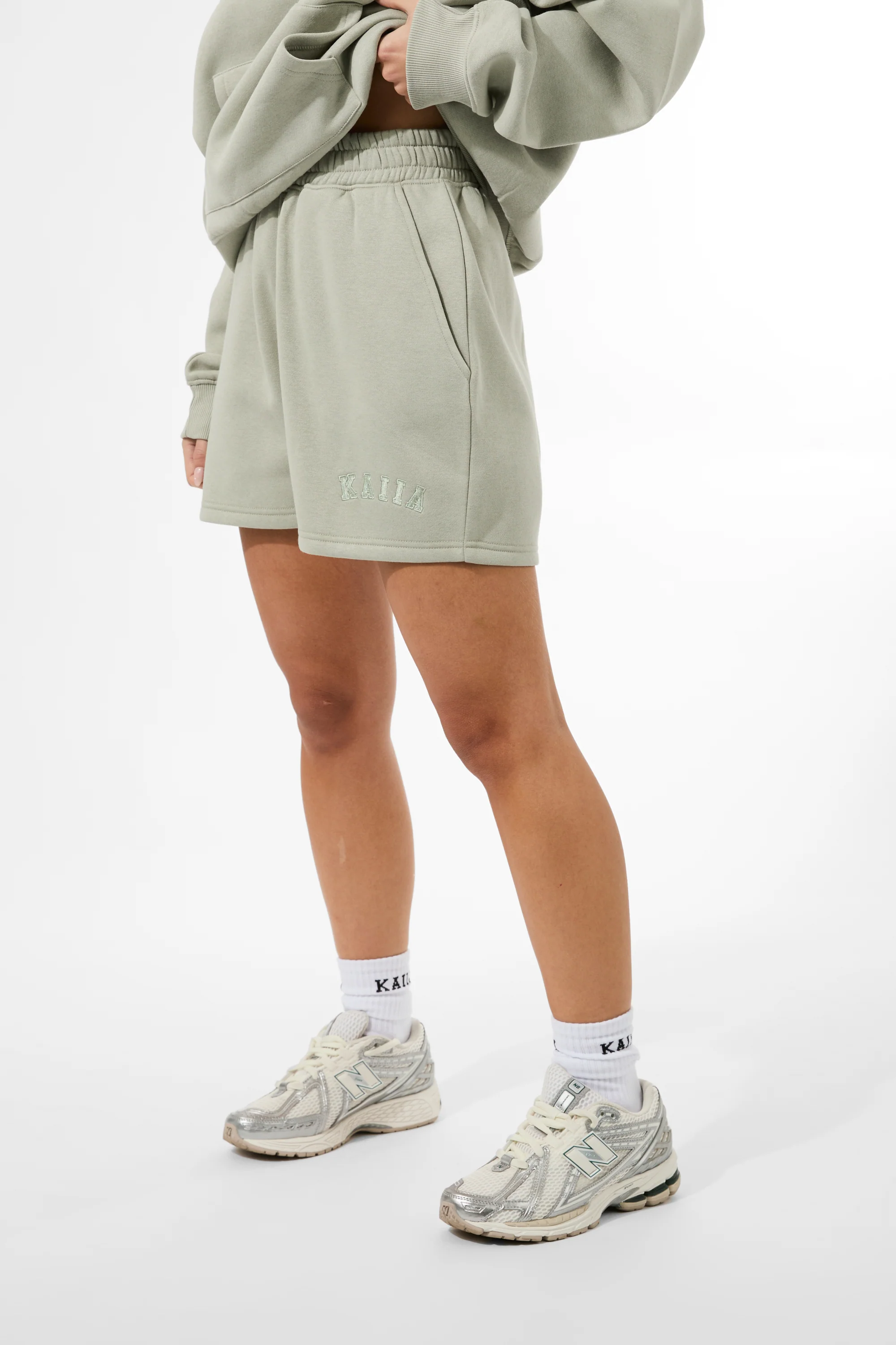 Kaiia Logo Sweat Shorts Matcha - Image 4