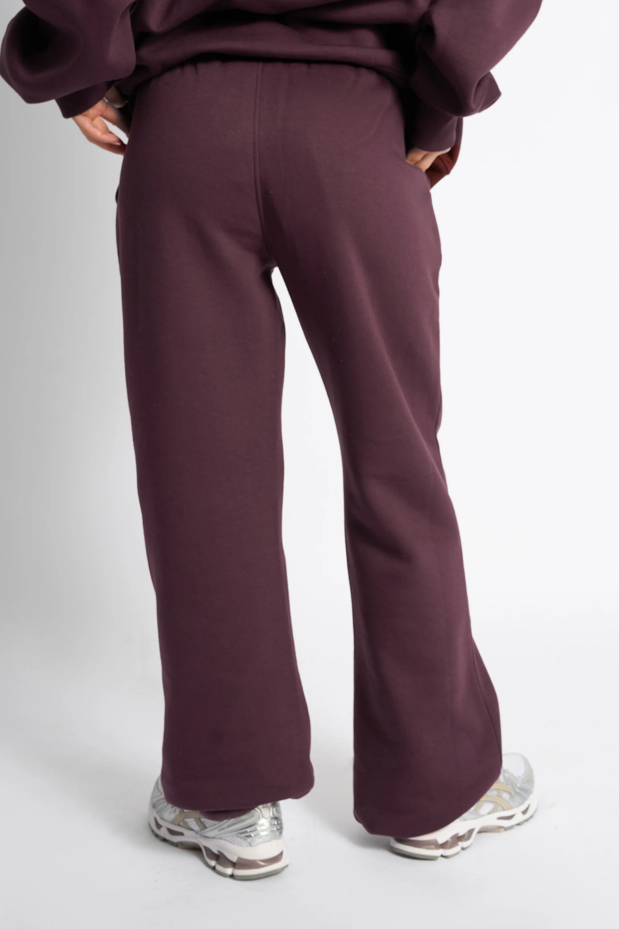 Kaiia Logo Wide Leg Joggers Cherry - Image 4