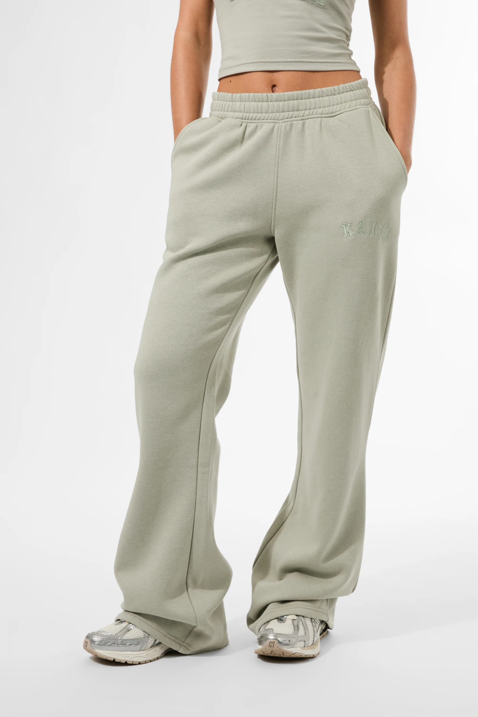 Kaiia Logo Wide Leg Joggers Matcha - Image 2