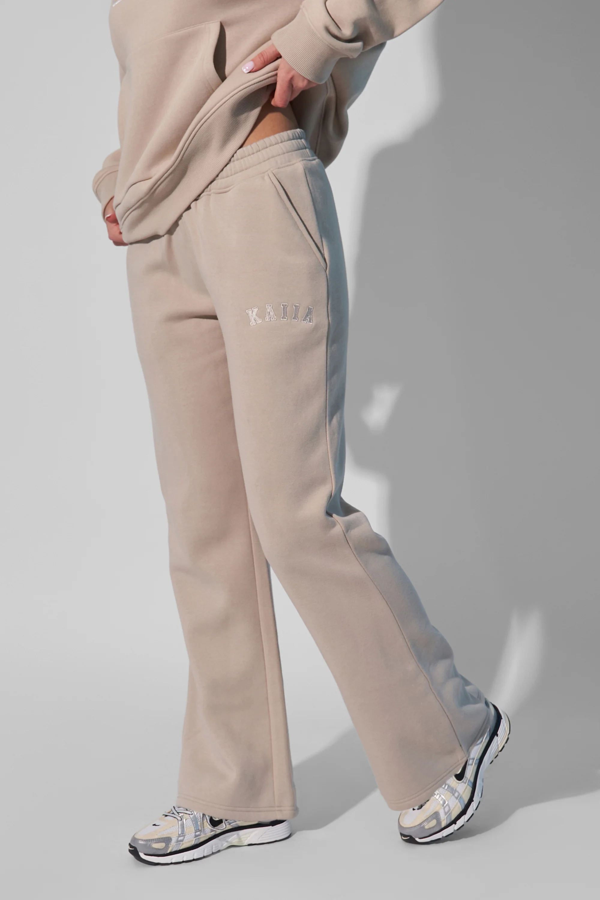 Kaiia Logo Wide Leg Sweat Pants in Stone - Image 15