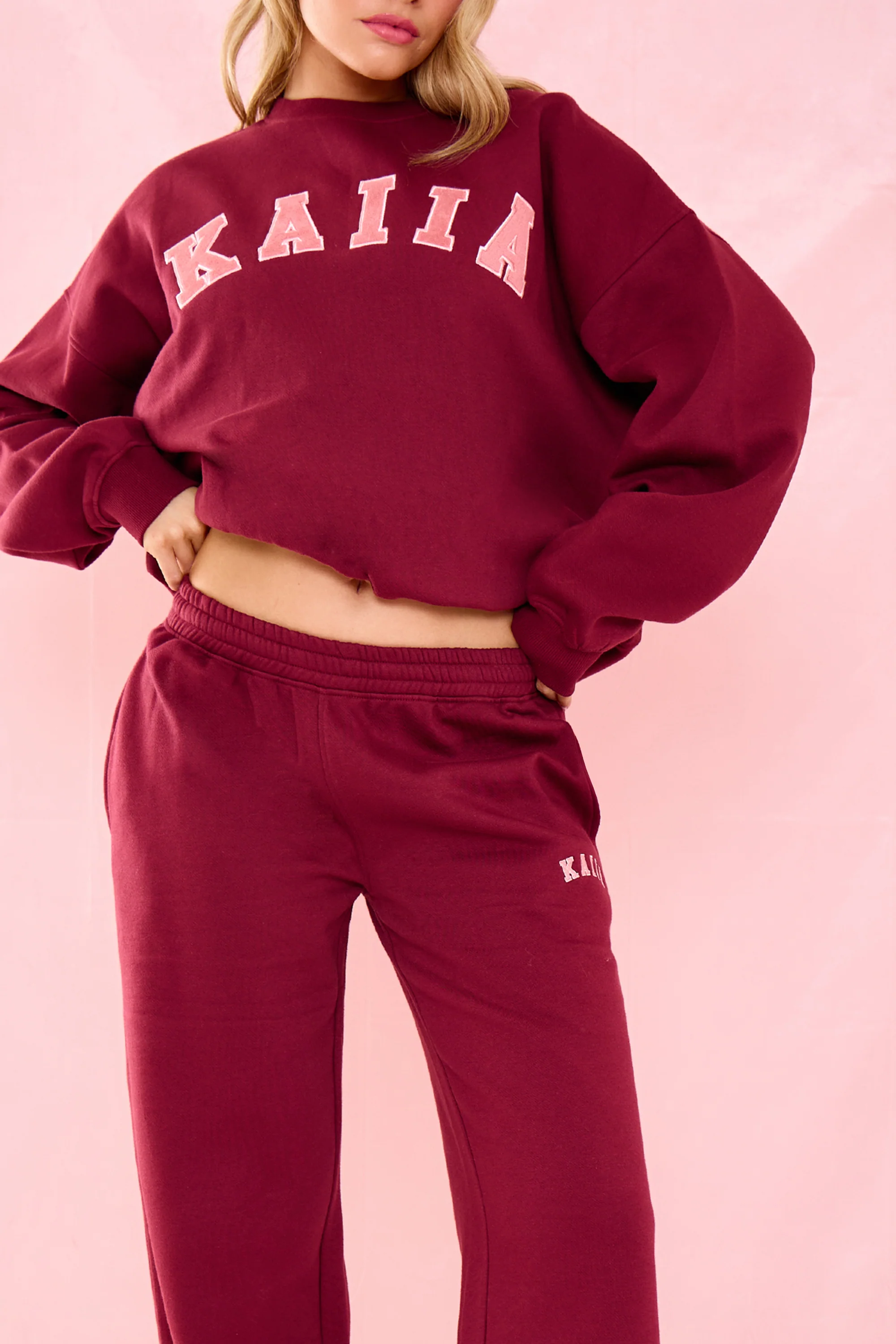Kaiia Mid Rise Wide Leg Joggers Warm Berry - Image 4
