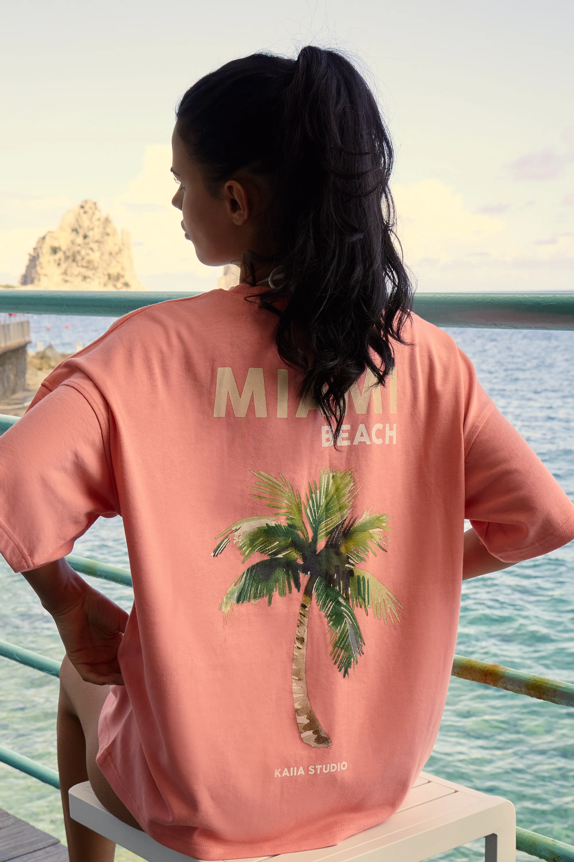 Kaiia Miami Beach Back Graphic Oversized T-Shirt Bright Coral - Image 3