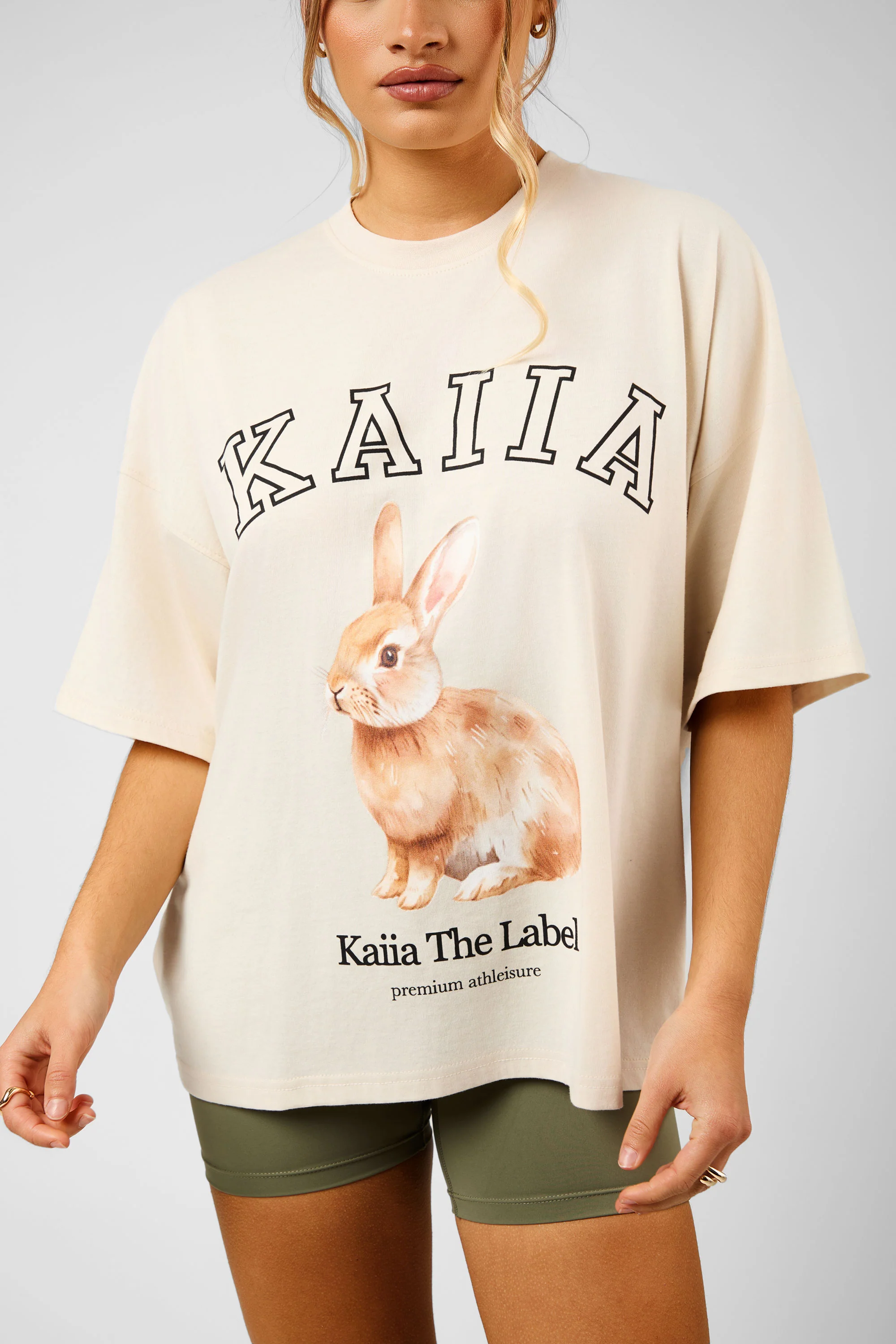Kaiia Oversized Bunny Graphic T-Shirt Crème - Image 5