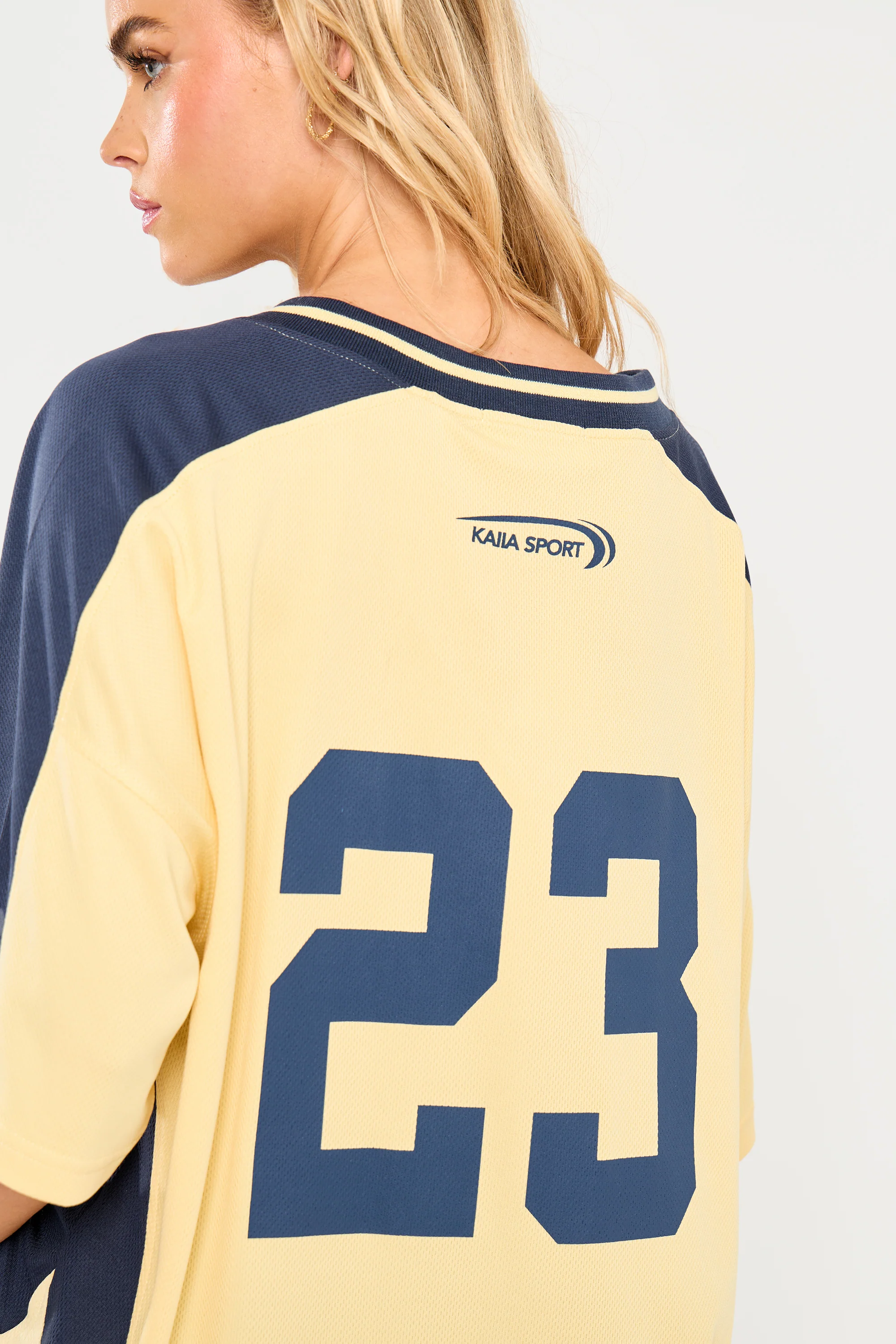 Kaiia Oversized Football Shirt Yellow & Navy - Image 4