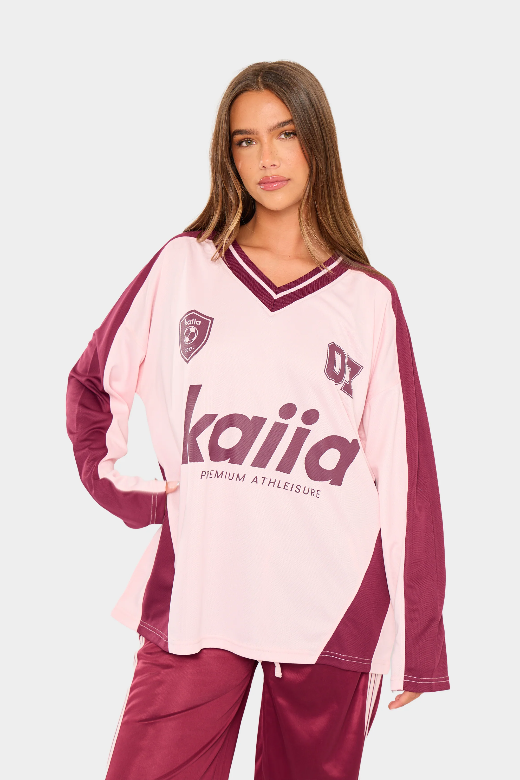 Kaiia Oversized Long Sleeve Football Top Pink & Burgundy - Image 6