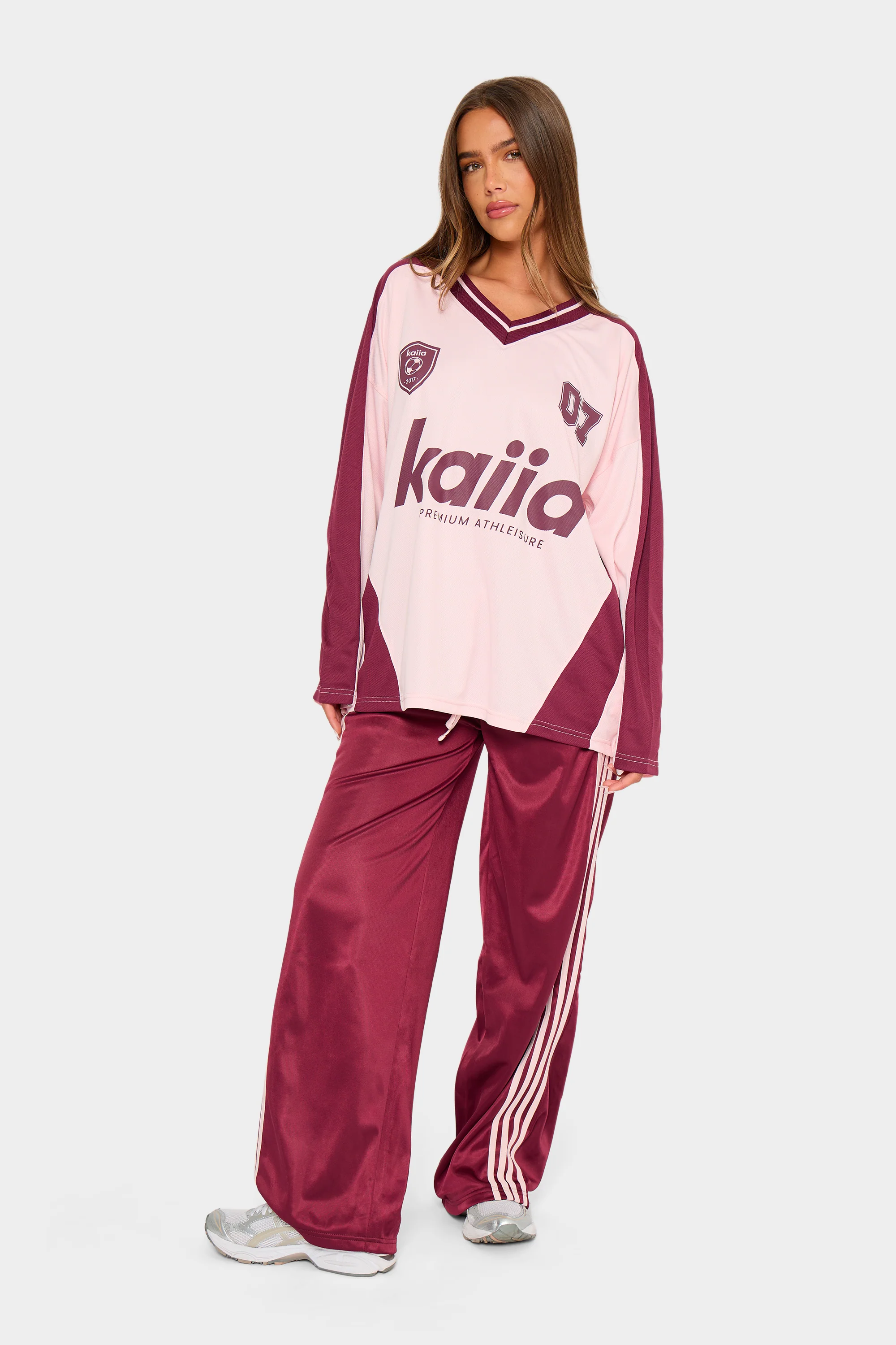 Kaiia Oversized Long Sleeve Football Top Pink & Burgundy - Image 8