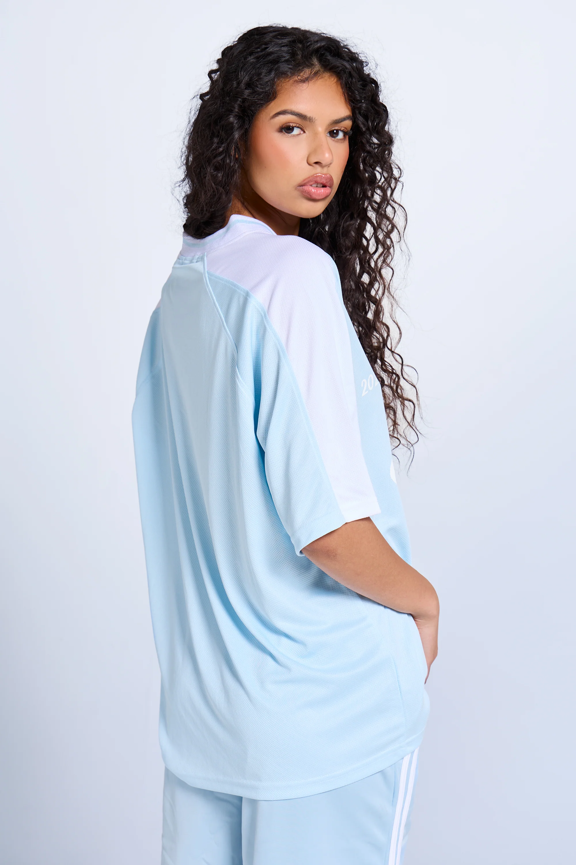 Kaiia Oversized Short Sleeve Football Top Baby Blue & White - Image 8