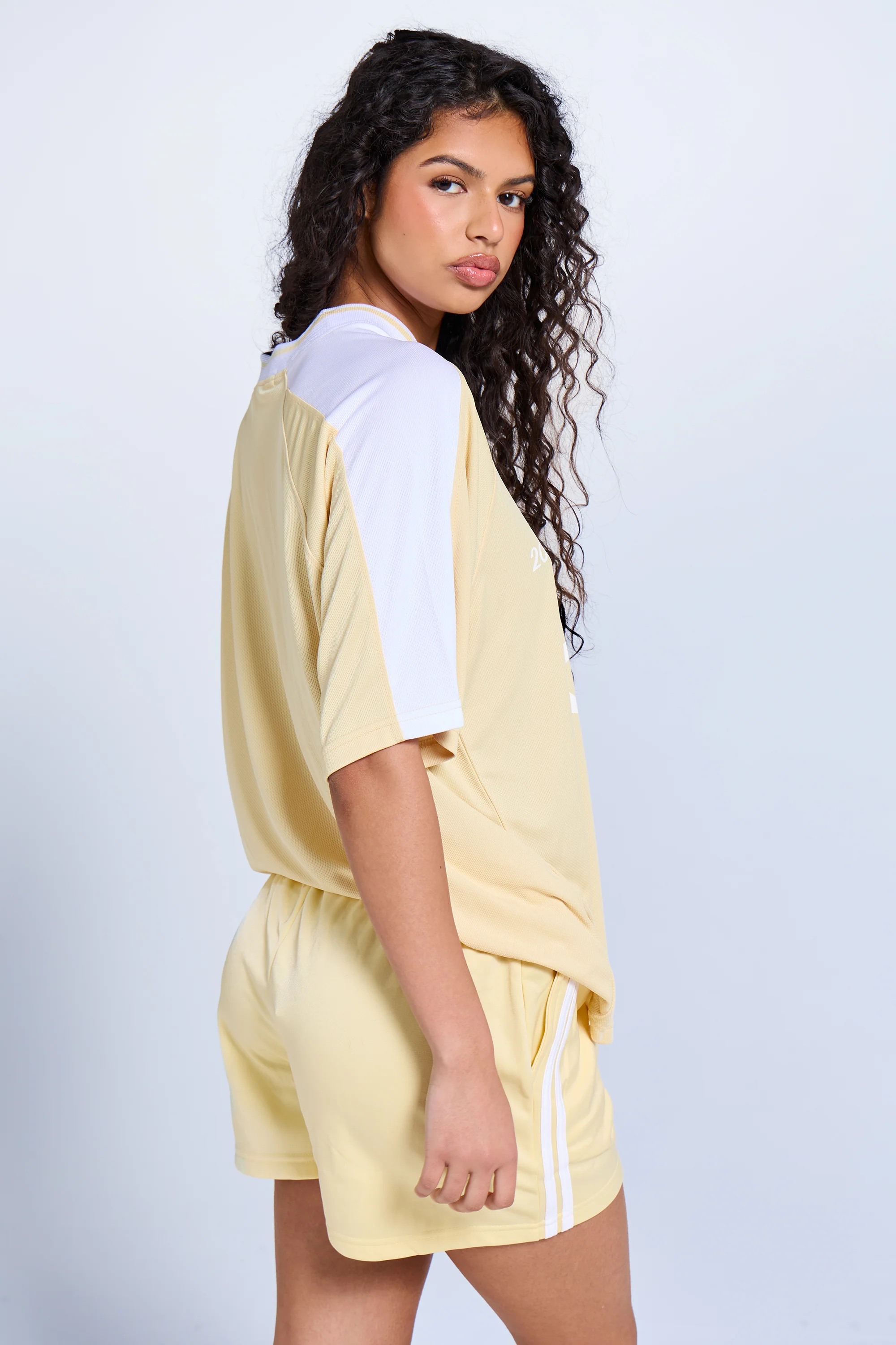 Kaiia Oversized Short Sleeve Football Top Lemon & White - Image 7