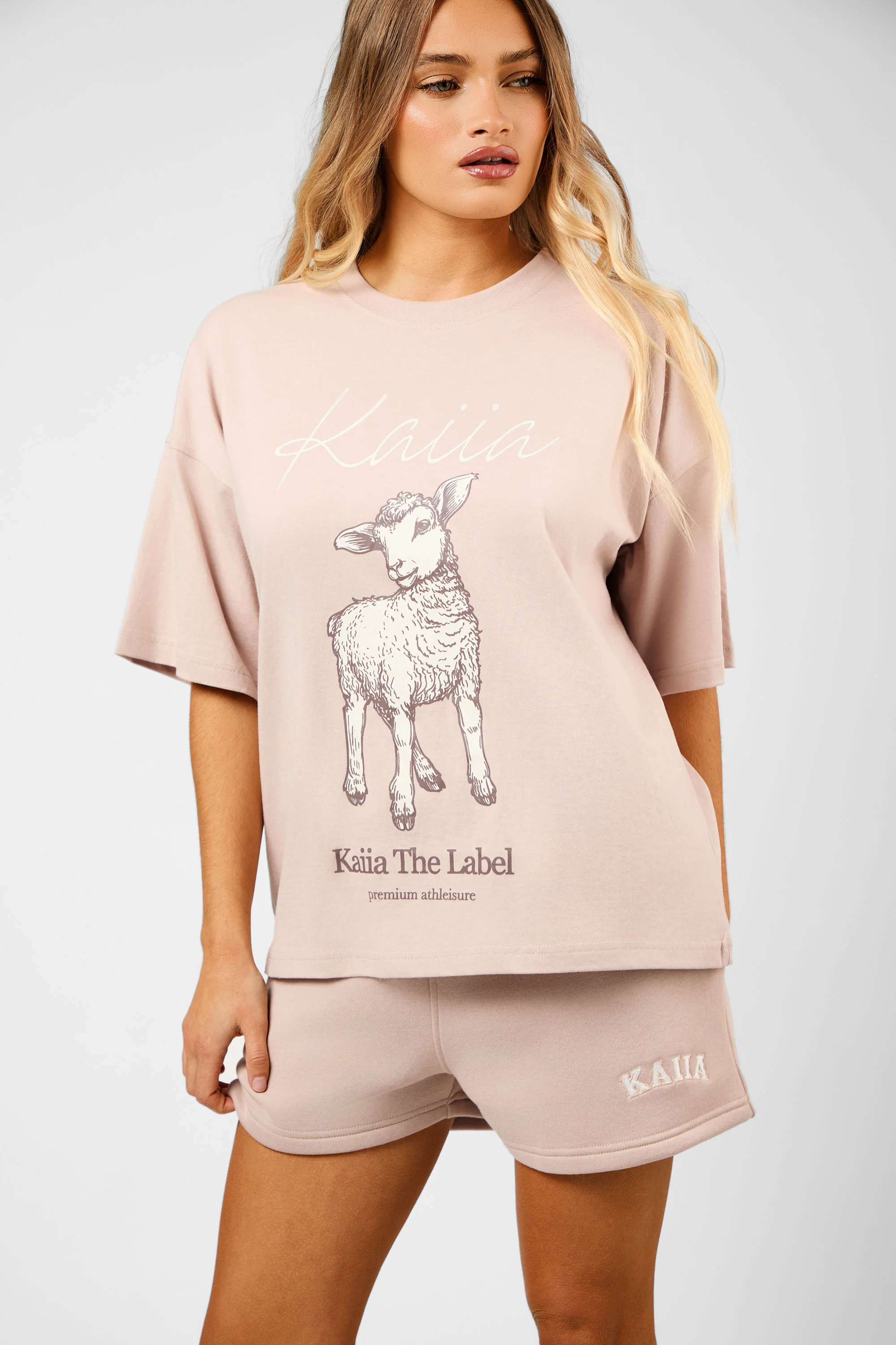 Kaiia Oversized Spring Lamb Graphic T-Shirt Champagne - Image 3