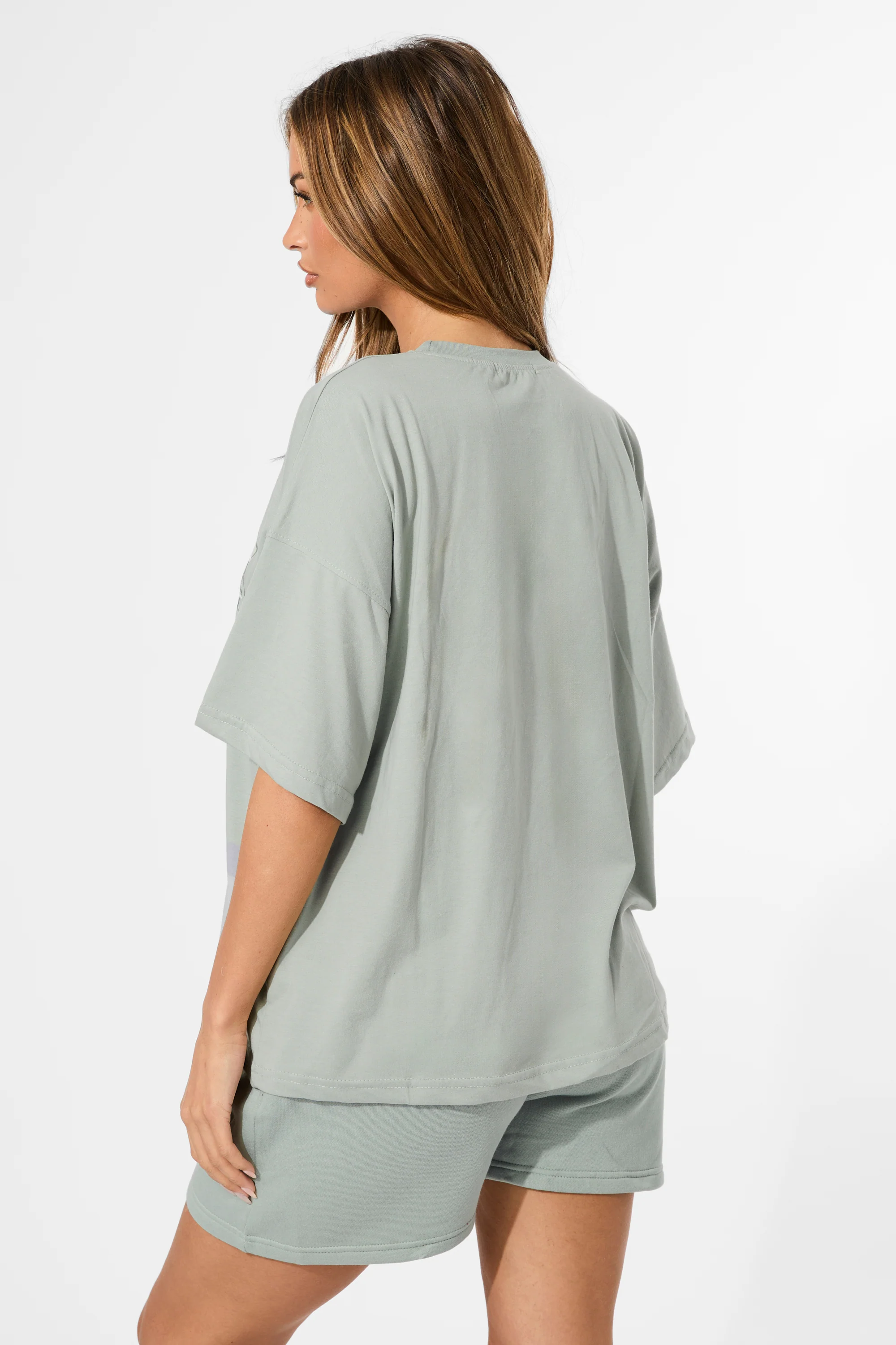 Kaiia Oversized T-shirt Sage Green - Image 8