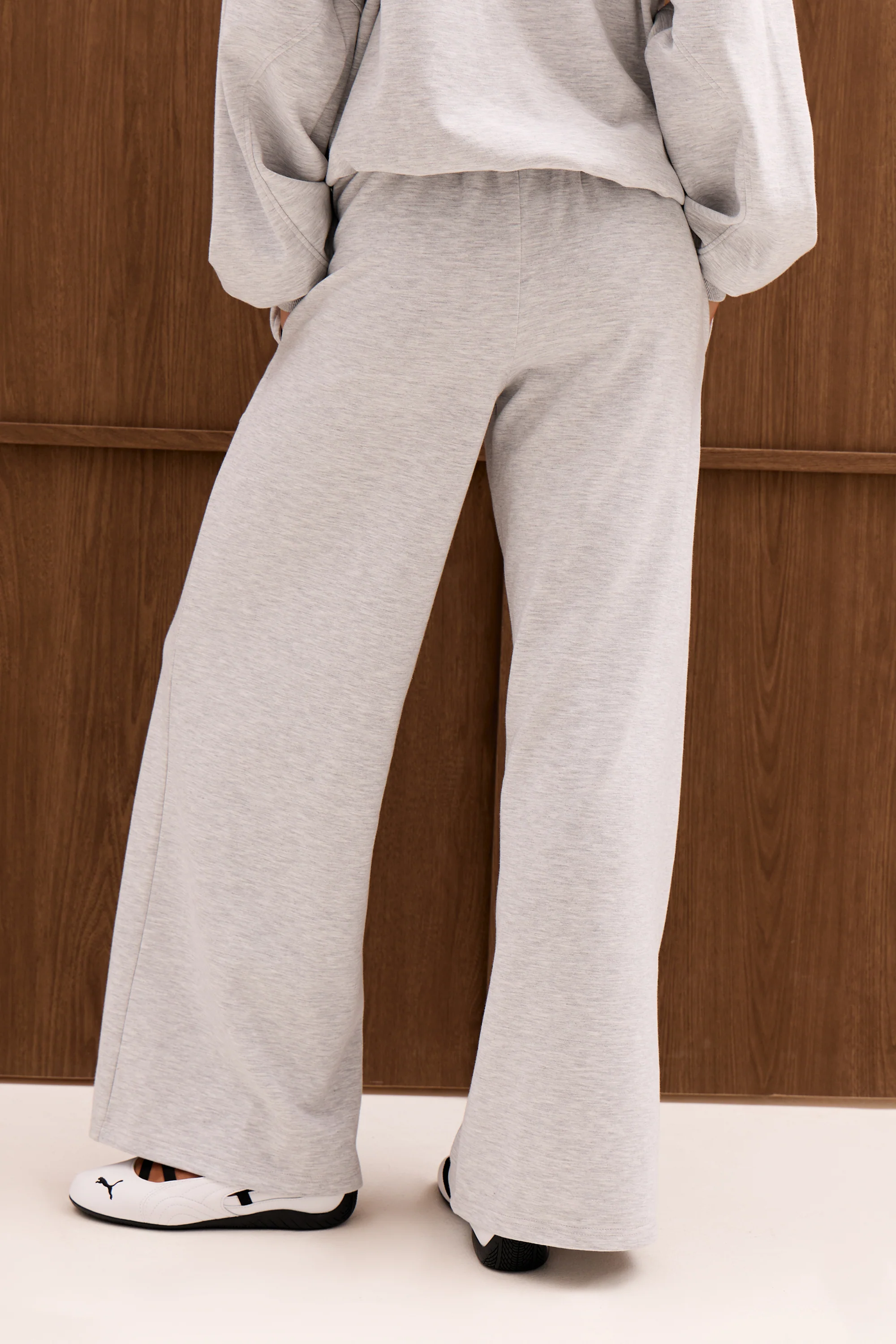 Kaiia Chrome Logo Premium Interlock Pleat Detail Wide Leg Joggers Light Grey Marl - Image 8