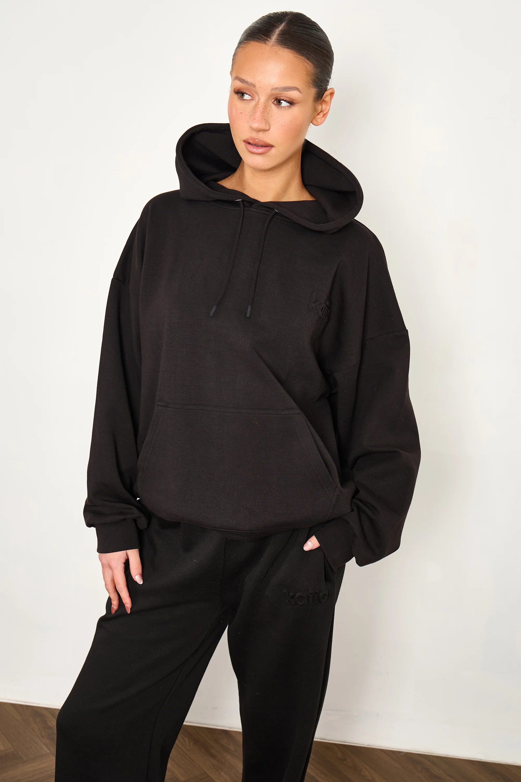 Kaiia Premium Scuba Oversized Hoodie Black