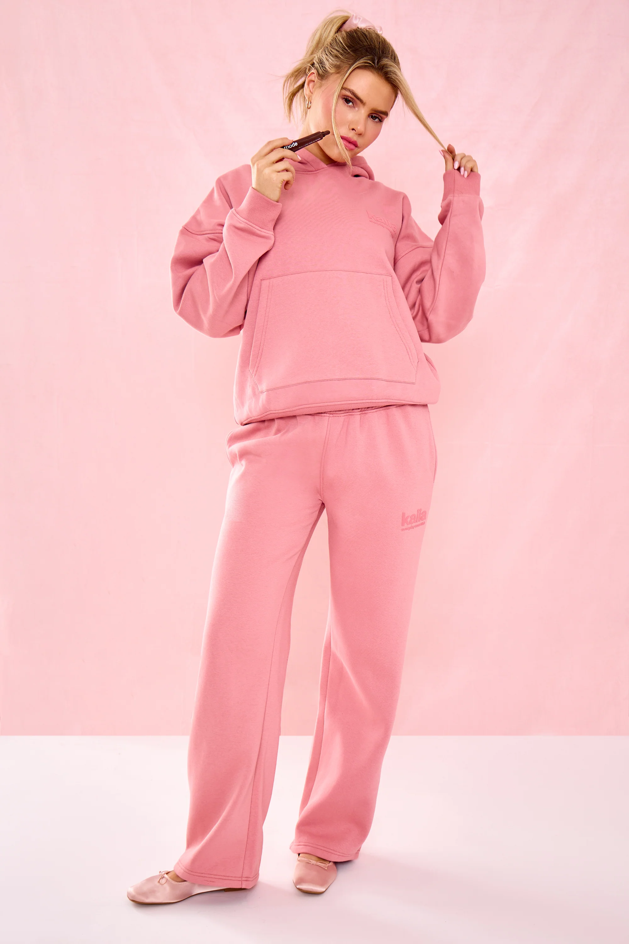 Kaiia Matte Slogan Mid Rise Wide Leg Joggers Rosey Blush