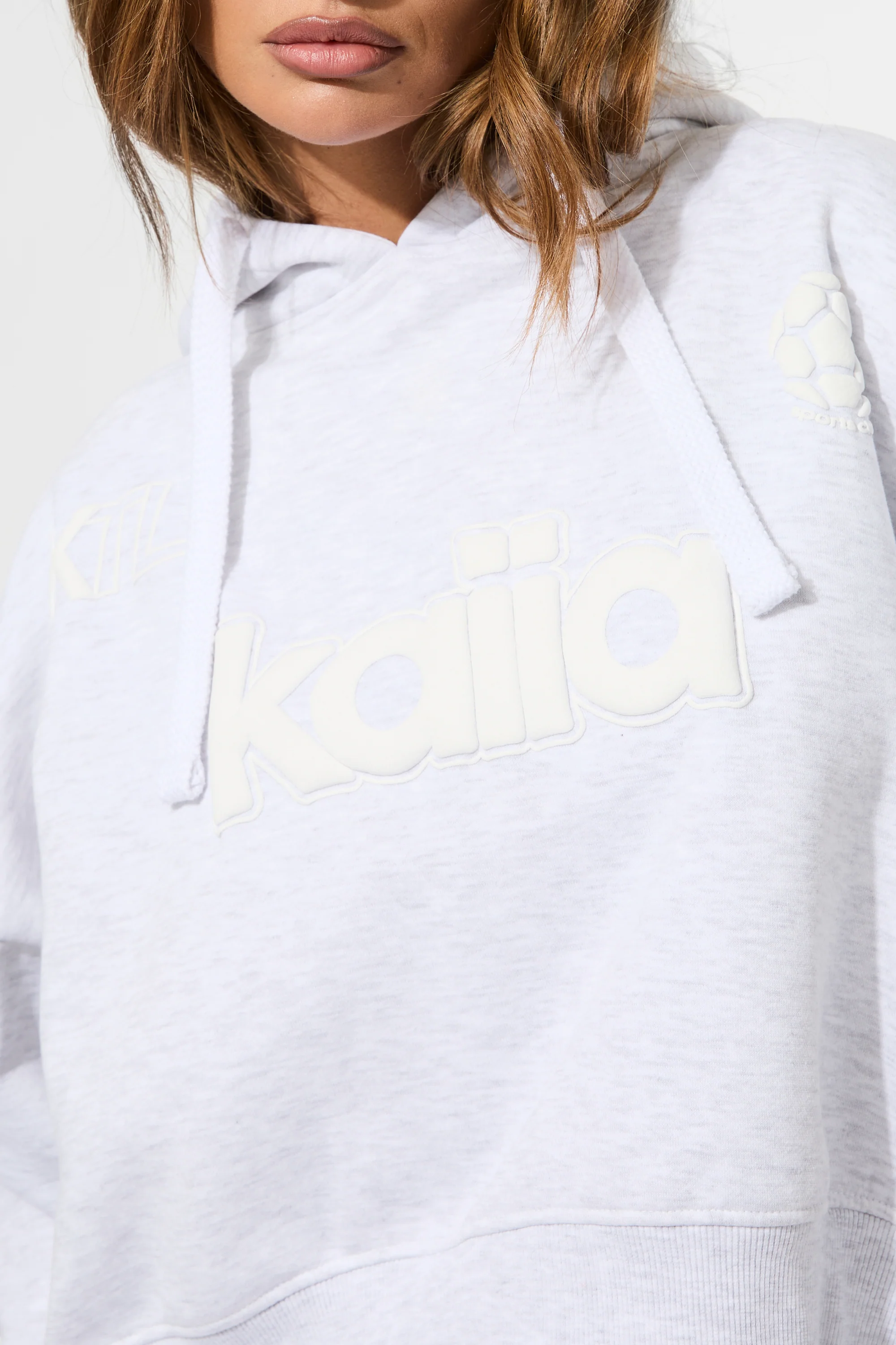Kaiia Puff Print Cropped Oversized Hoodie Ash Grey Marl - Image 6