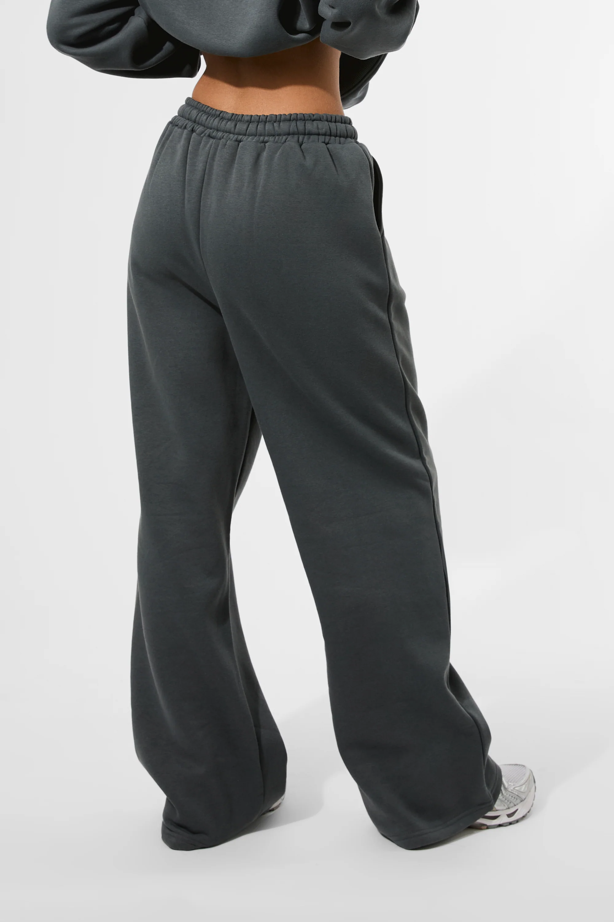 Kaiia Puff Print Wide Leg Joggers Charcoal - Image 3