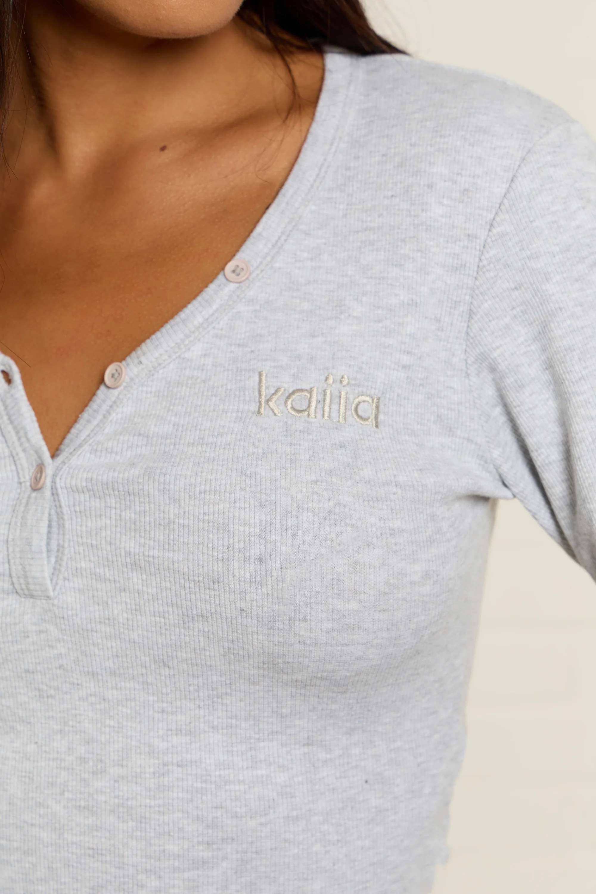 Kaiia Ribbed Henley Long Sleeve Baby Tee Grey Marl - Image 4