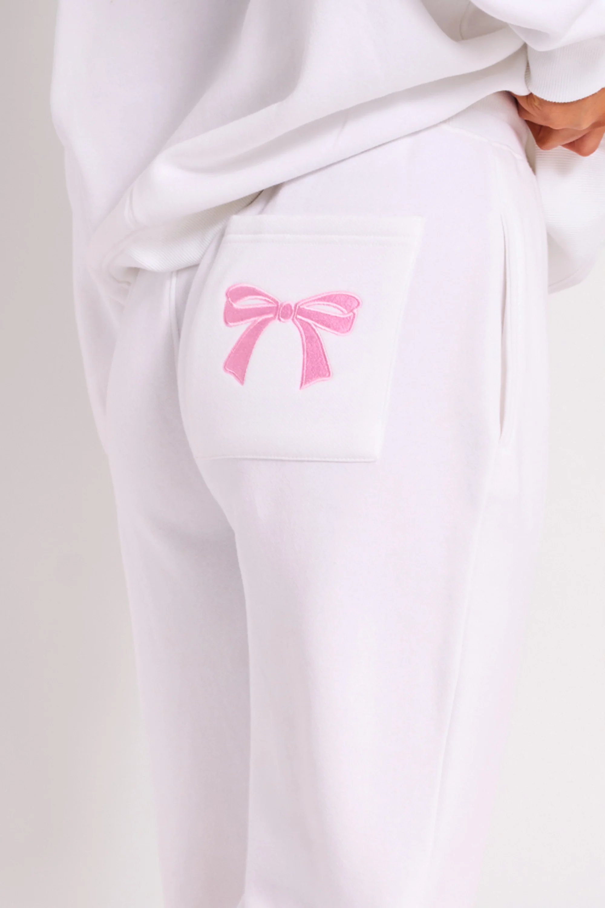 Kaiia Bow Embroidered Ribbed Waistband Wide Leg Joggers White & Pink - Image 4