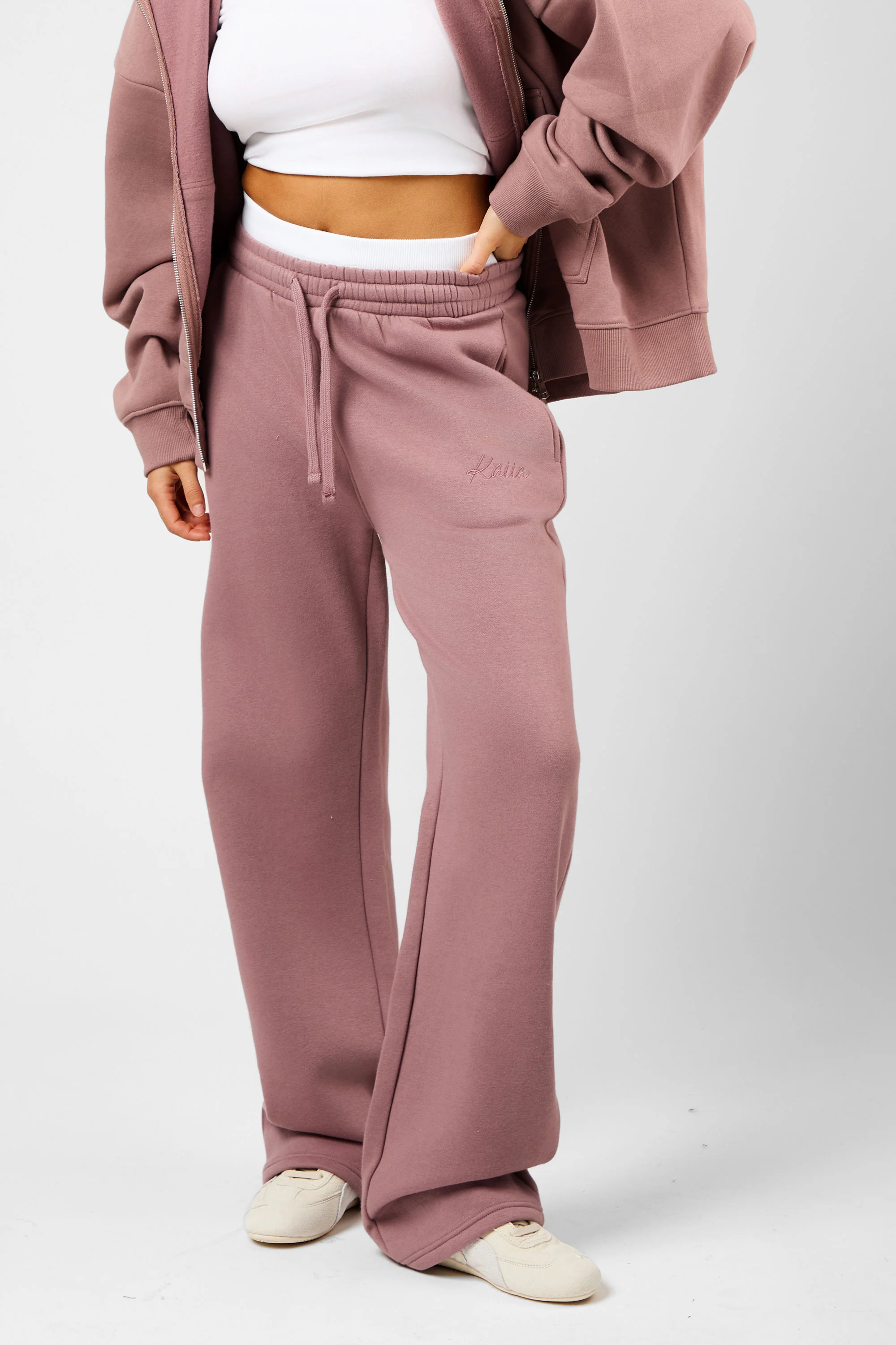 Kaiia Script Logo Exposed Waistband Wide Leg Joggers Rosewood - Image 5