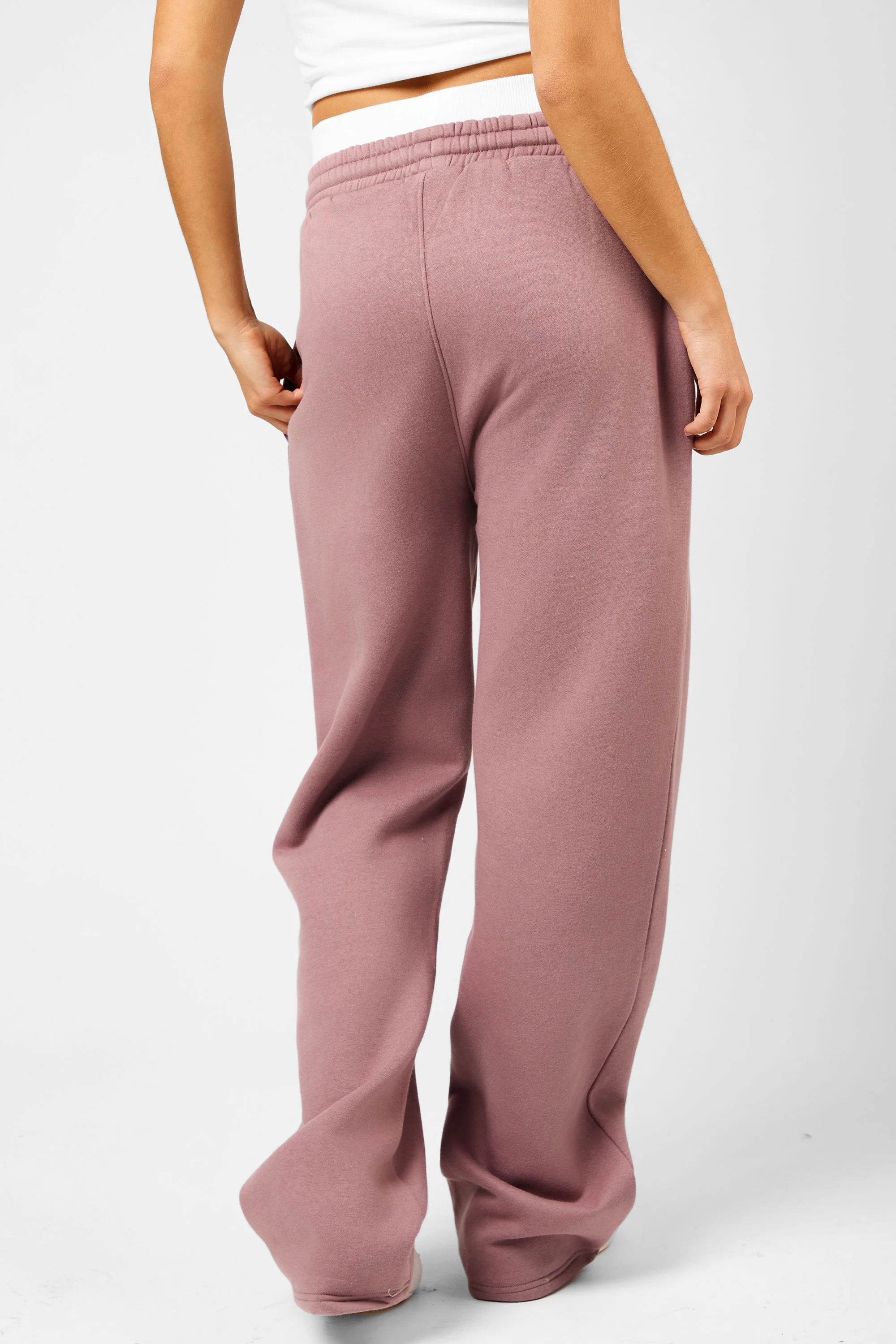 Kaiia Script Logo Exposed Waistband Wide Leg Joggers Rosewood - Image 6