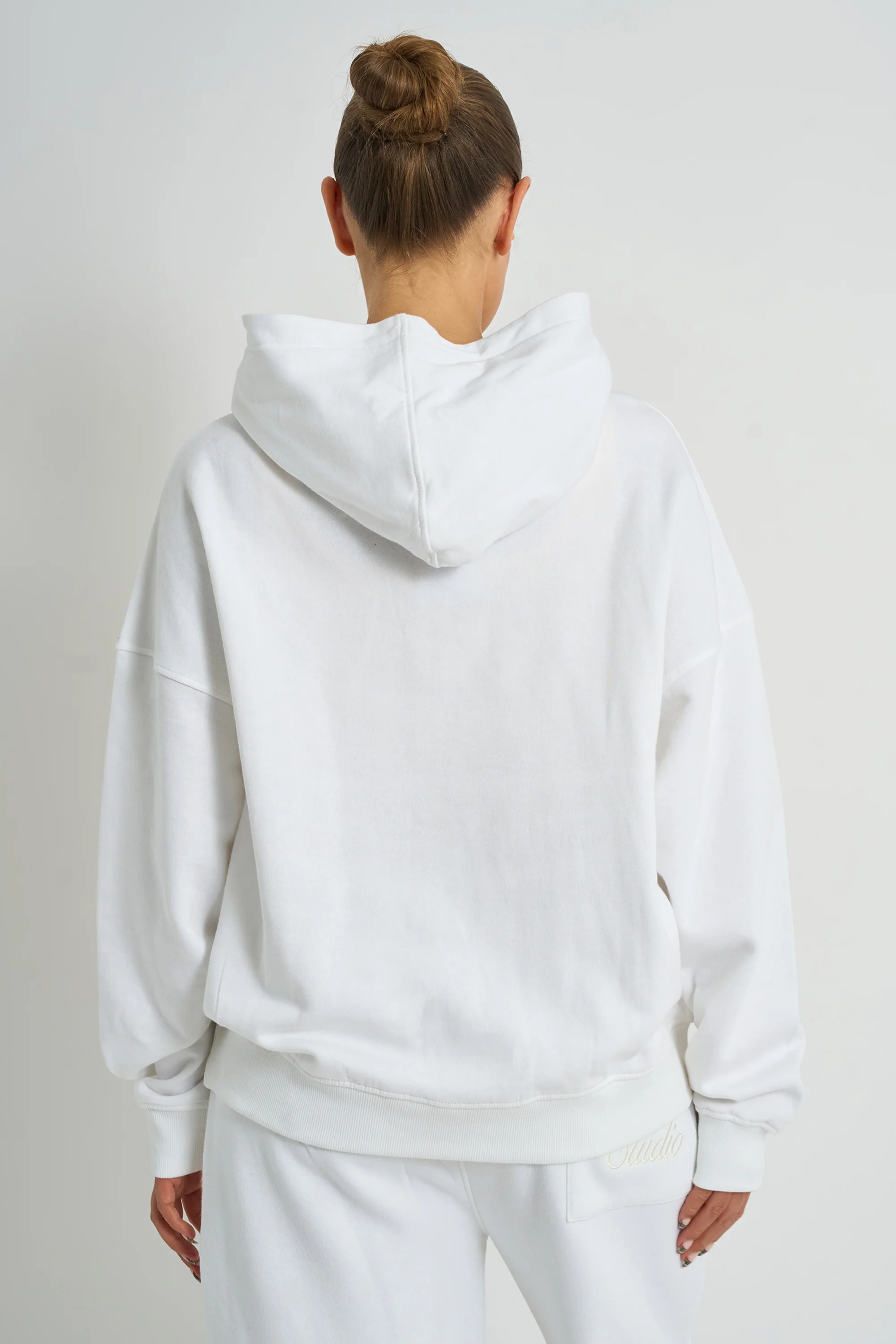 Kaiia Studio Script Logo Oversized Hoodie White - Image 7