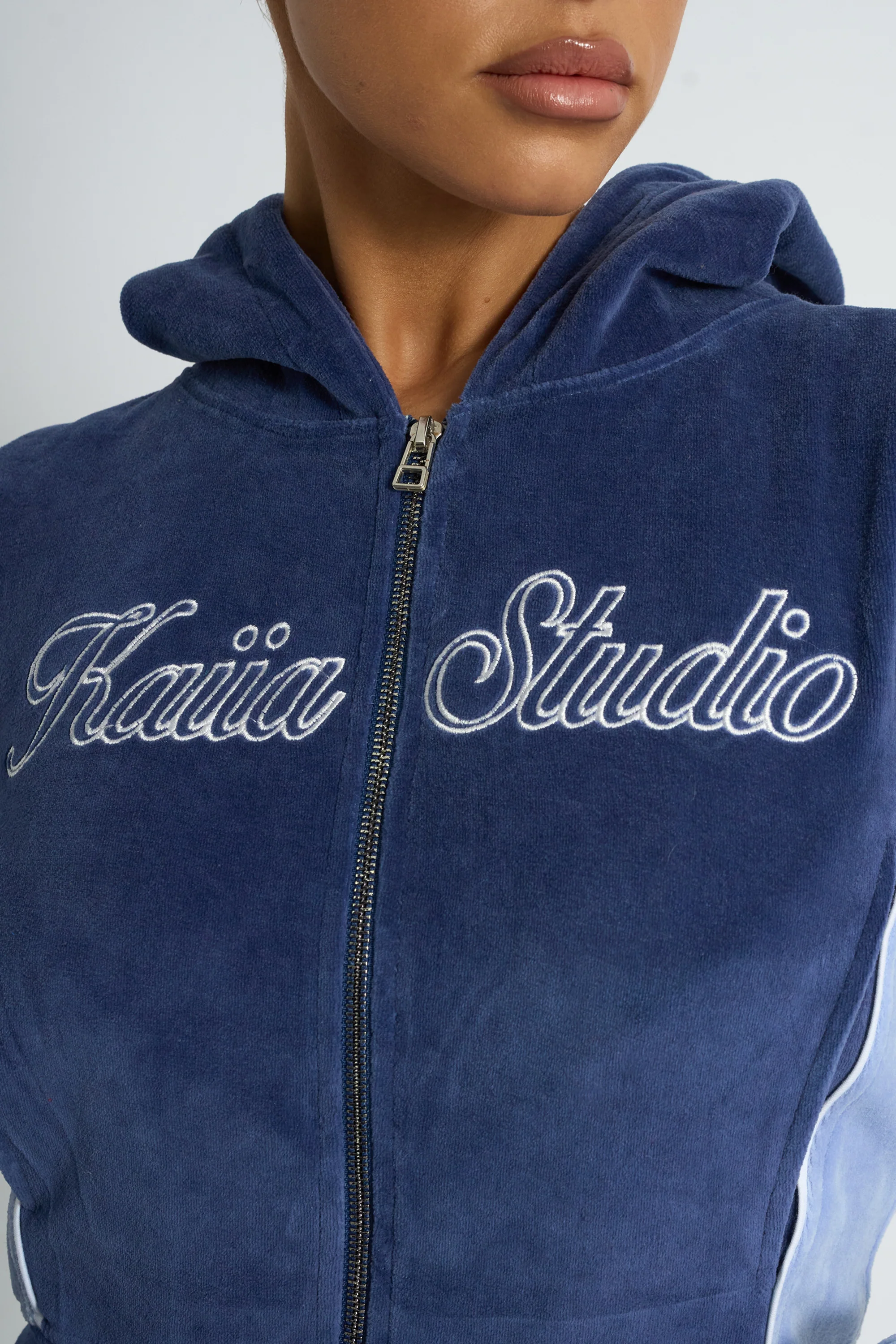 Kaiia Script Logo Panelled Velour Zip Up Hoodie Navy - Image 4