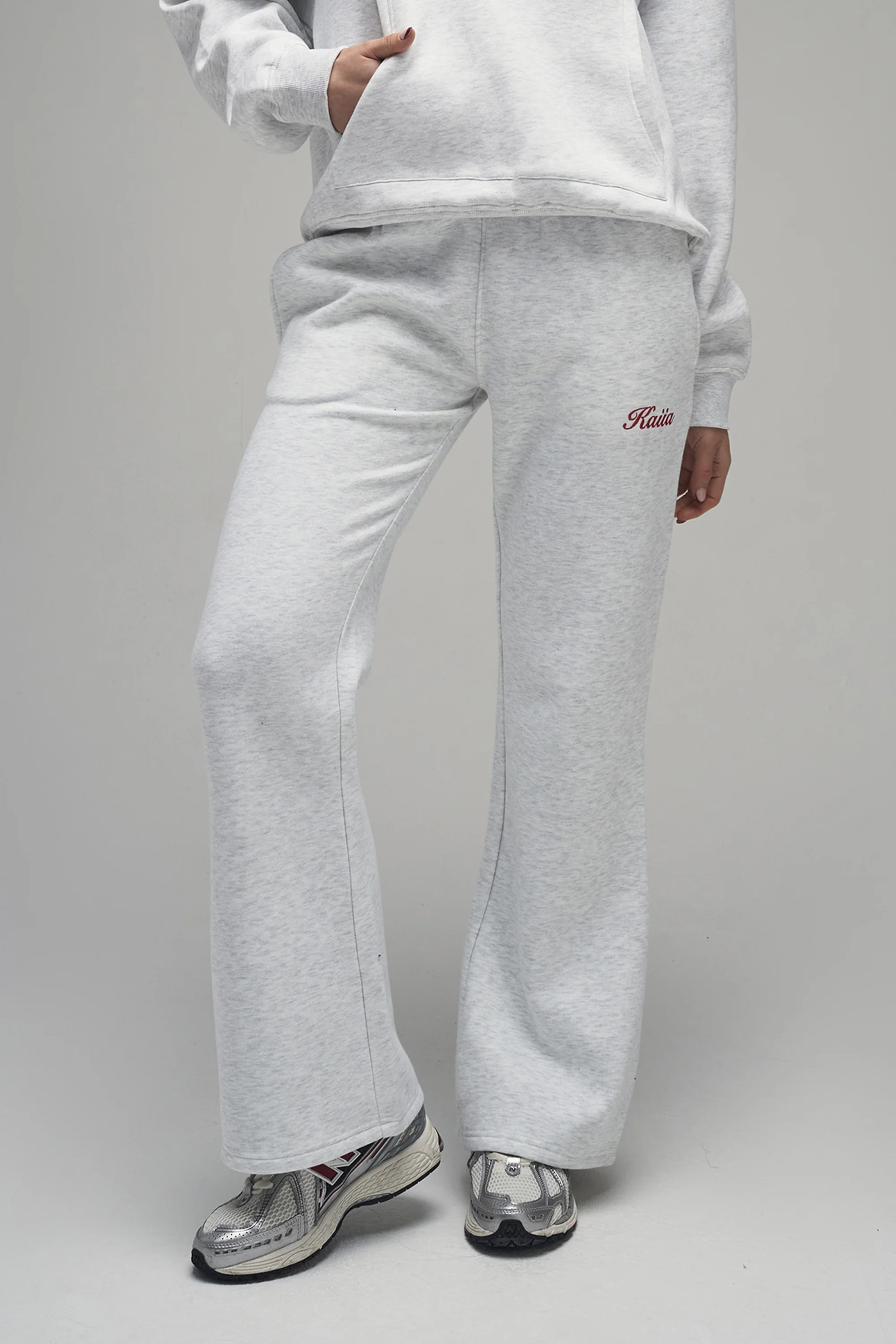 Kaiia Script Logo Wide Leg Joggers Light Grey Marl & Red - Image 7