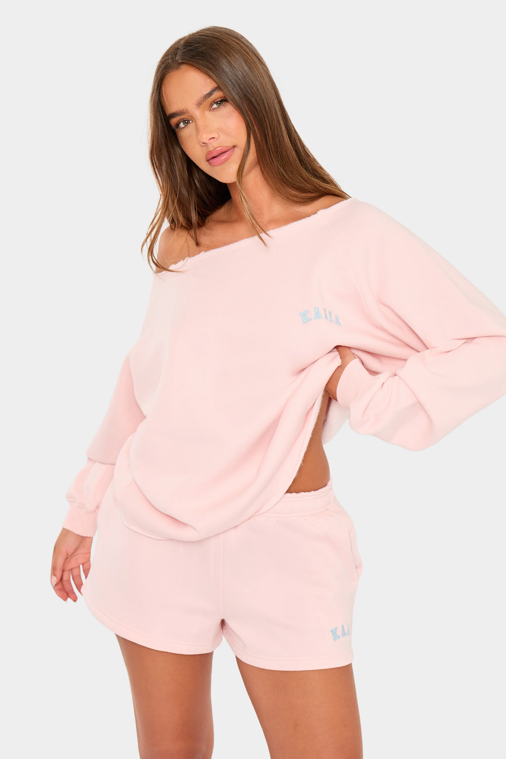 Kaiia Slogan Off the Shoulder Sweatshirt Baby Pink - Image 4