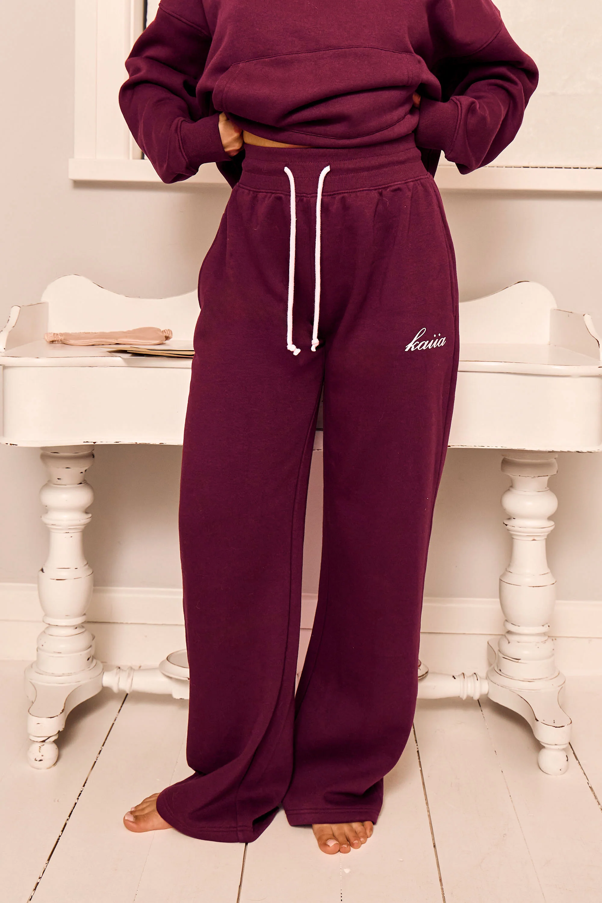 Kaiia Script Ribbed Waistband Wide Leg Joggers Deep Burgundy - Image 3