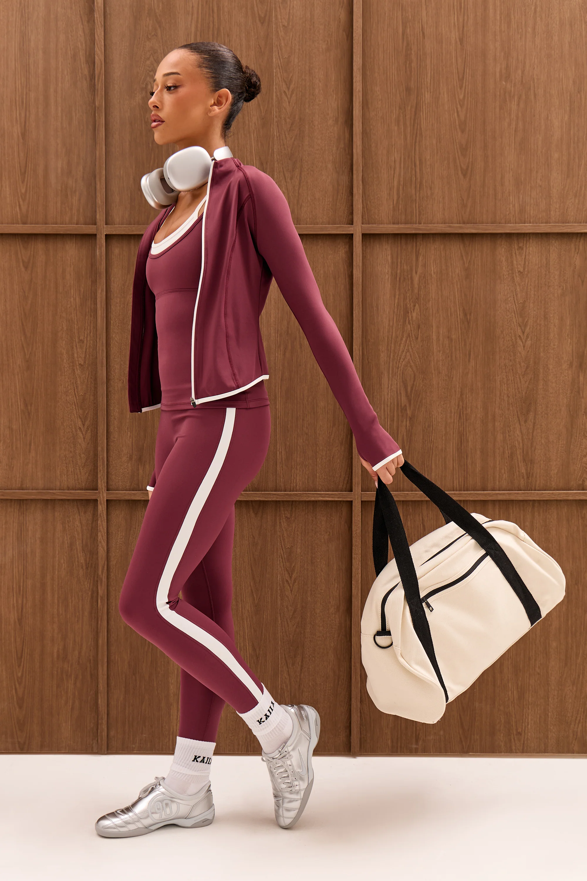 Kaiia Sculpt Contrast Side Piping Leggings Plum & White