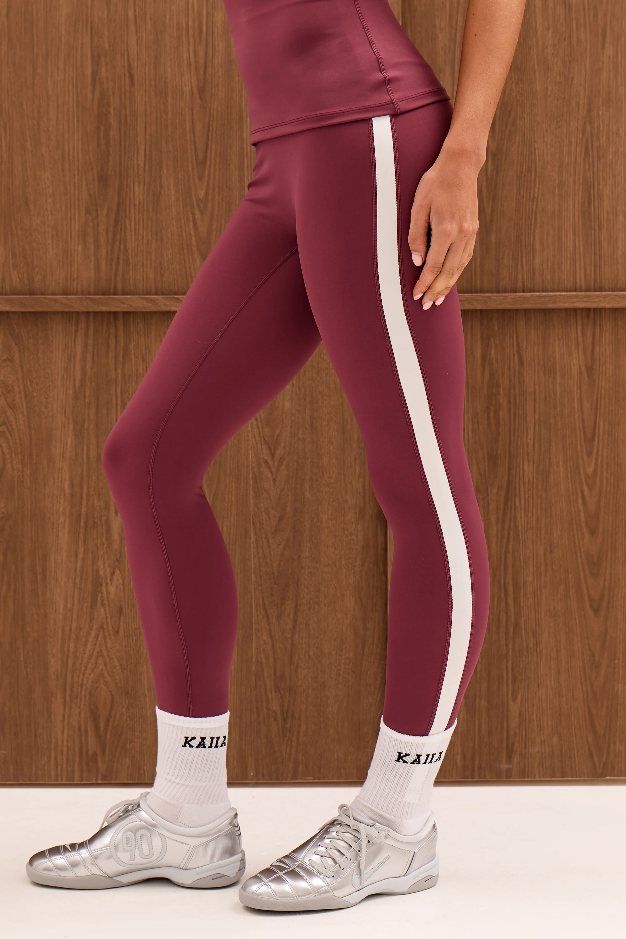 Kaiia Sculpt Contrast Side Piping Leggings Plum & White - Image 3