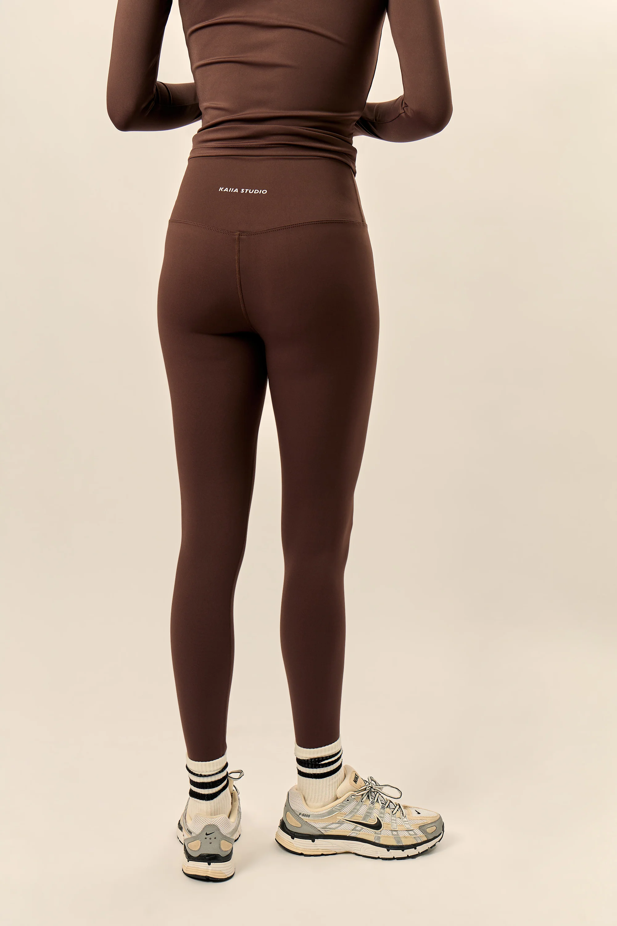 Kaiia Sculpt Leggings Bitter Chocolate - Image 4