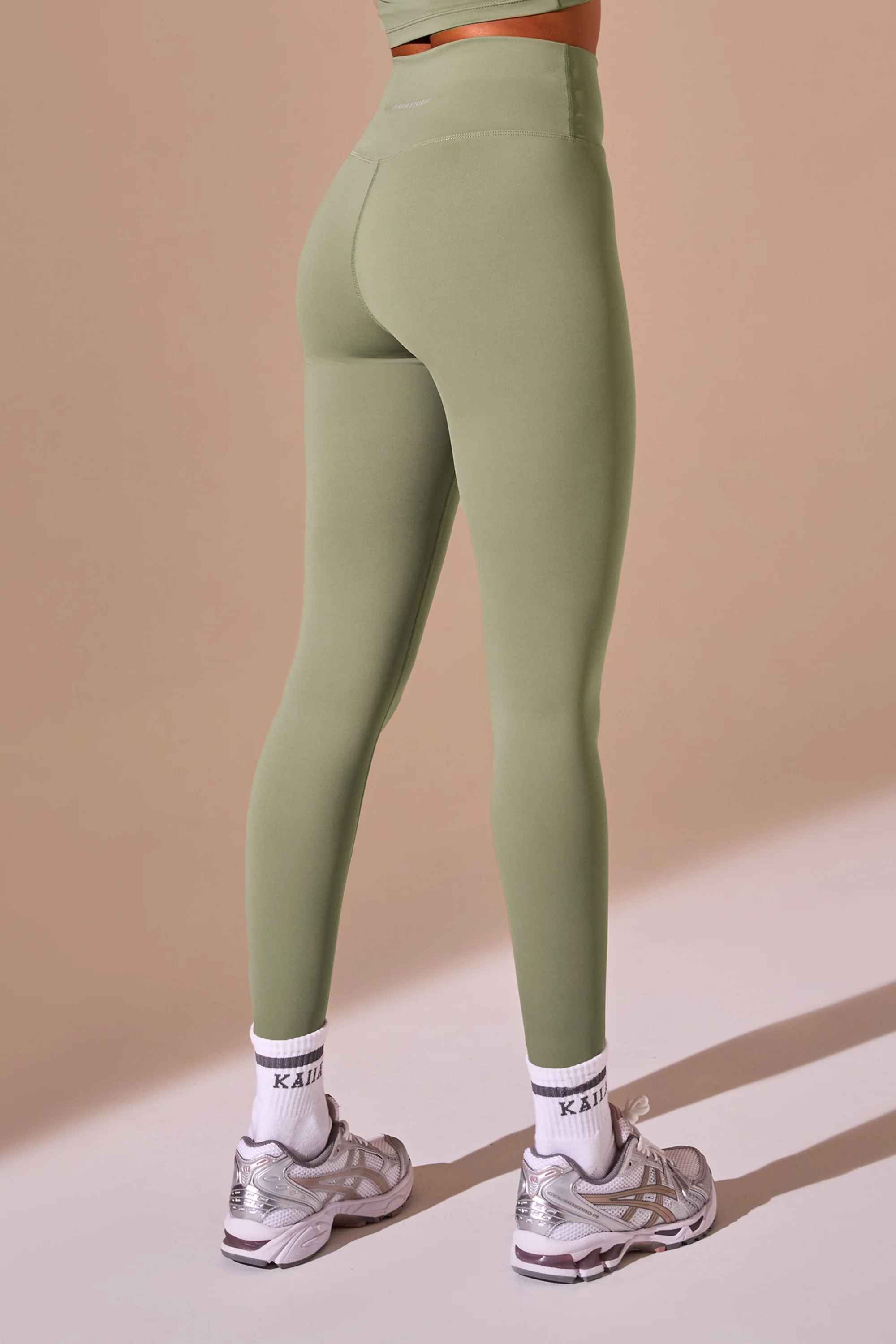 Kaiia Sculpt Leggings Khaki - Image 10