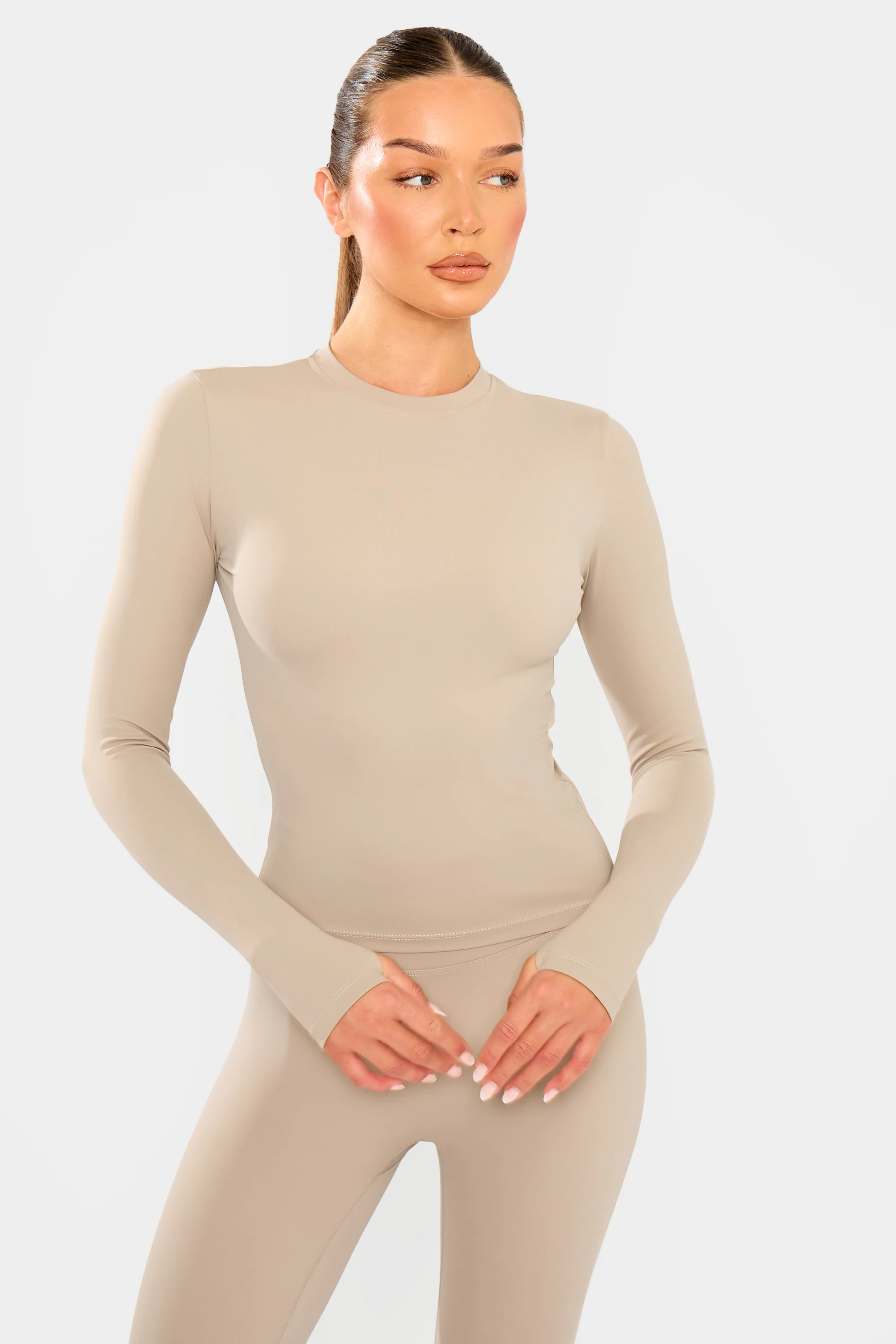 Kaiia Sculpt Long Sleeve Fitted T-Shirt Ash Taupe - Image 5