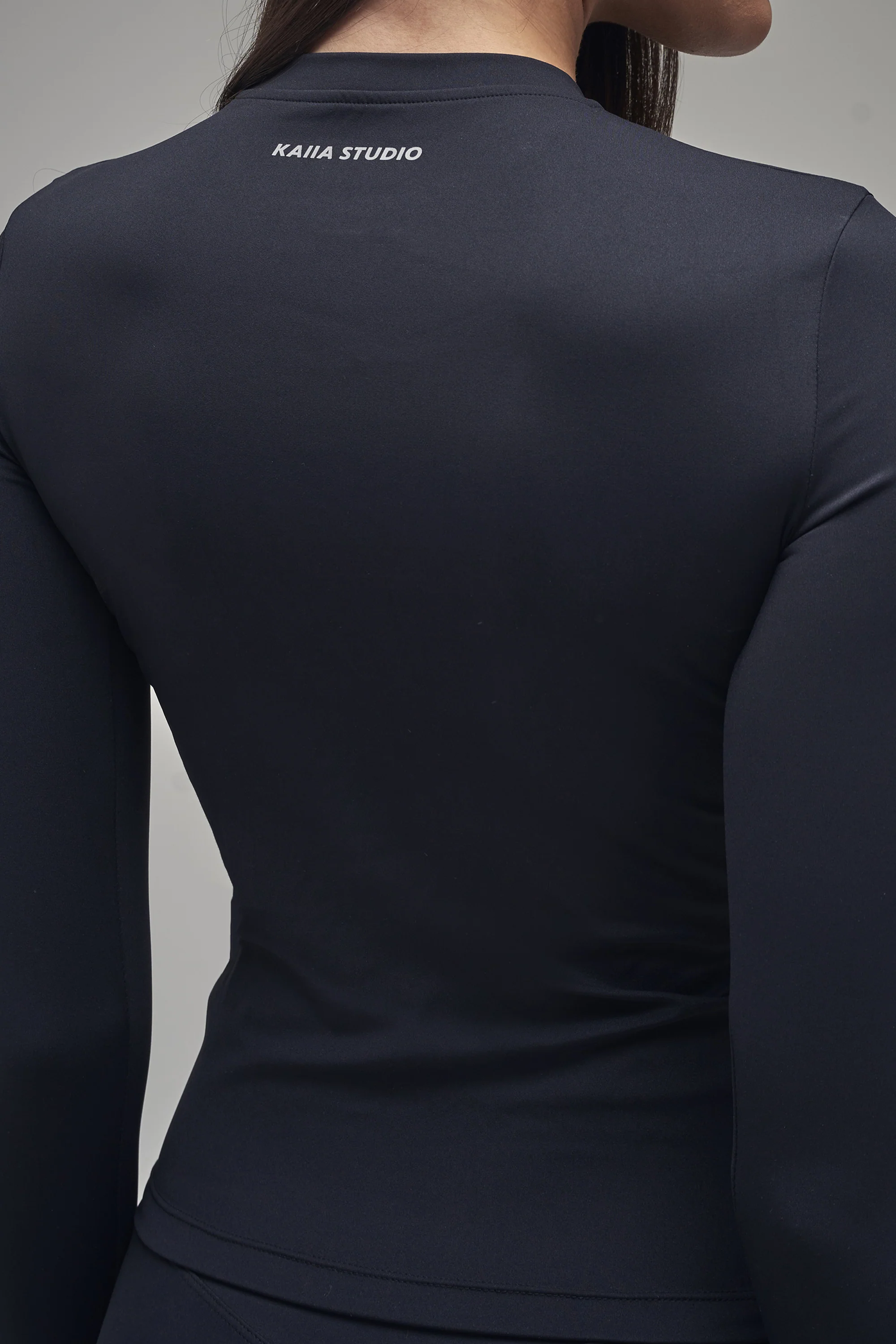 Kaiia Sculpt Long Sleeve Fitted T-shirt Black - Image 3