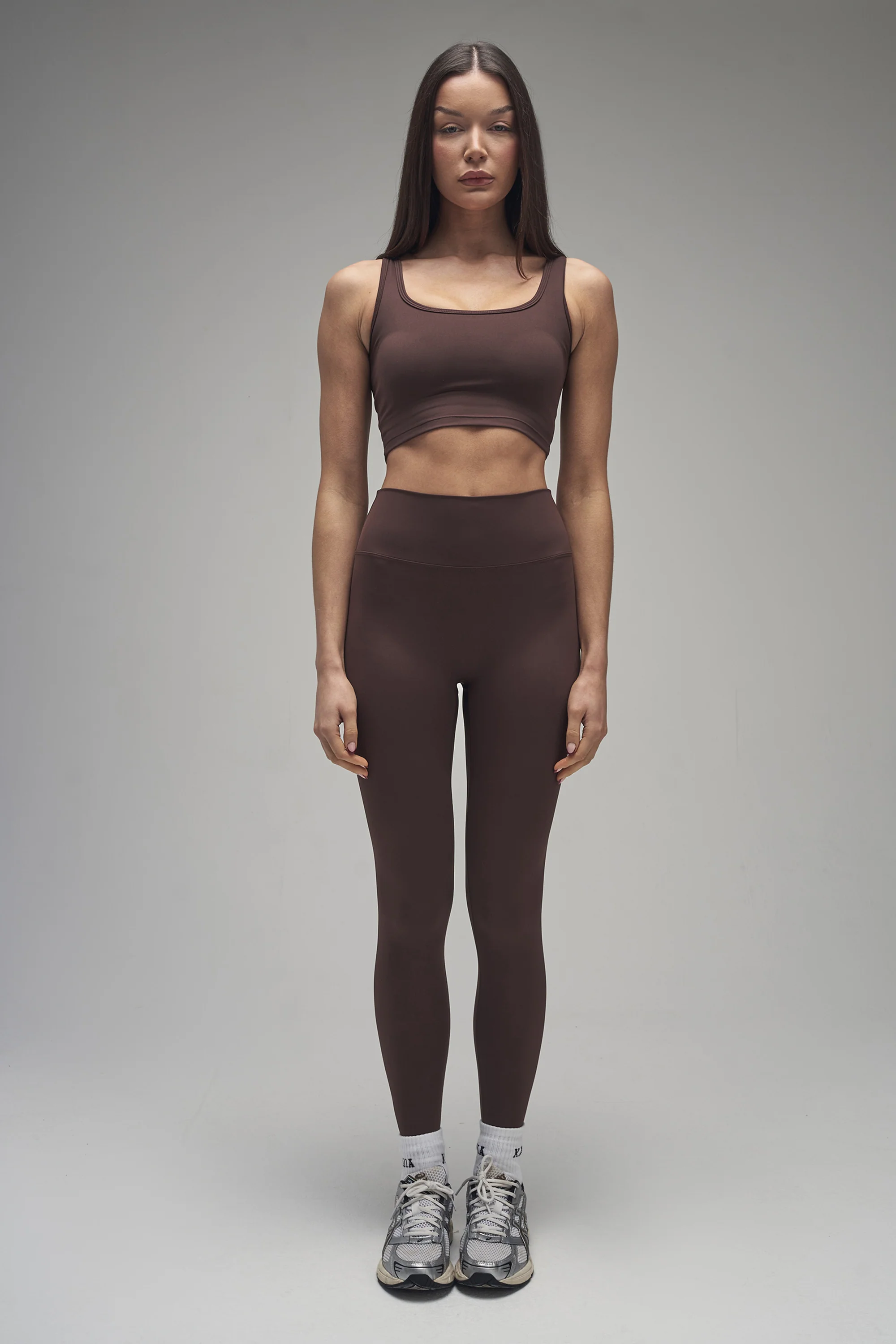Kaiia Sculpt Square Neck Crop Top Bitter Chocolate - Image 5