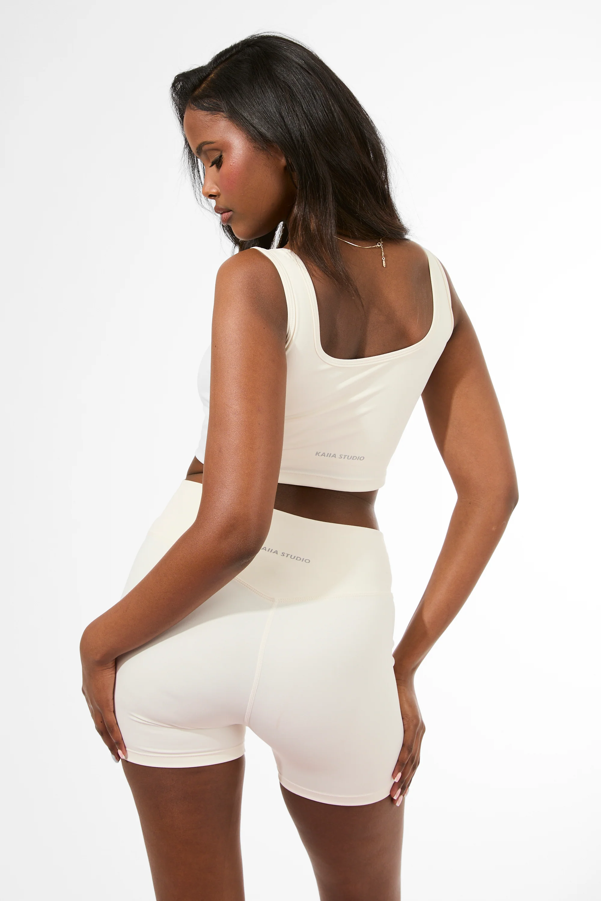 Kaiia Sculpt Square Neck Crop Top Marshmallow - Image 8